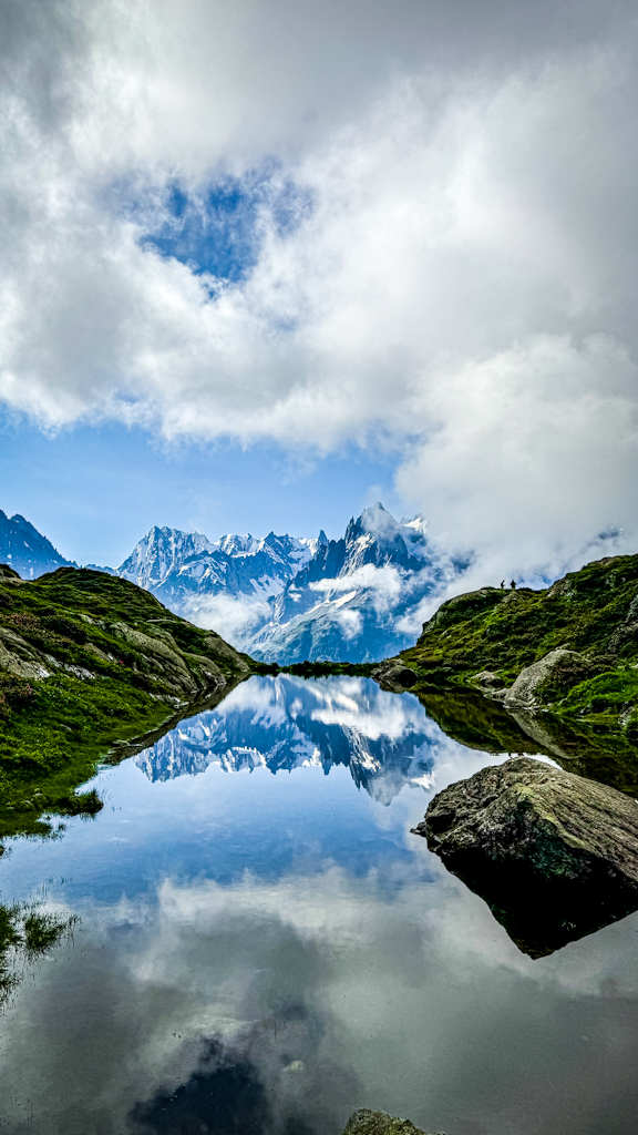mountains-reflection