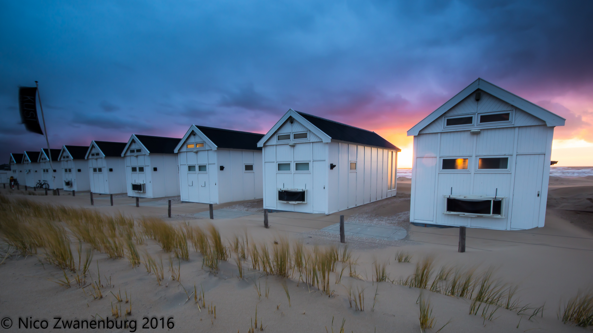 the-houses-at-the-beach