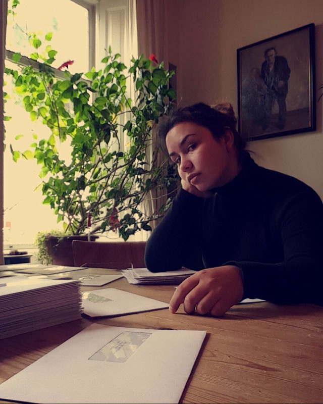 de-post-achtergrond-schilderij-herman-mees