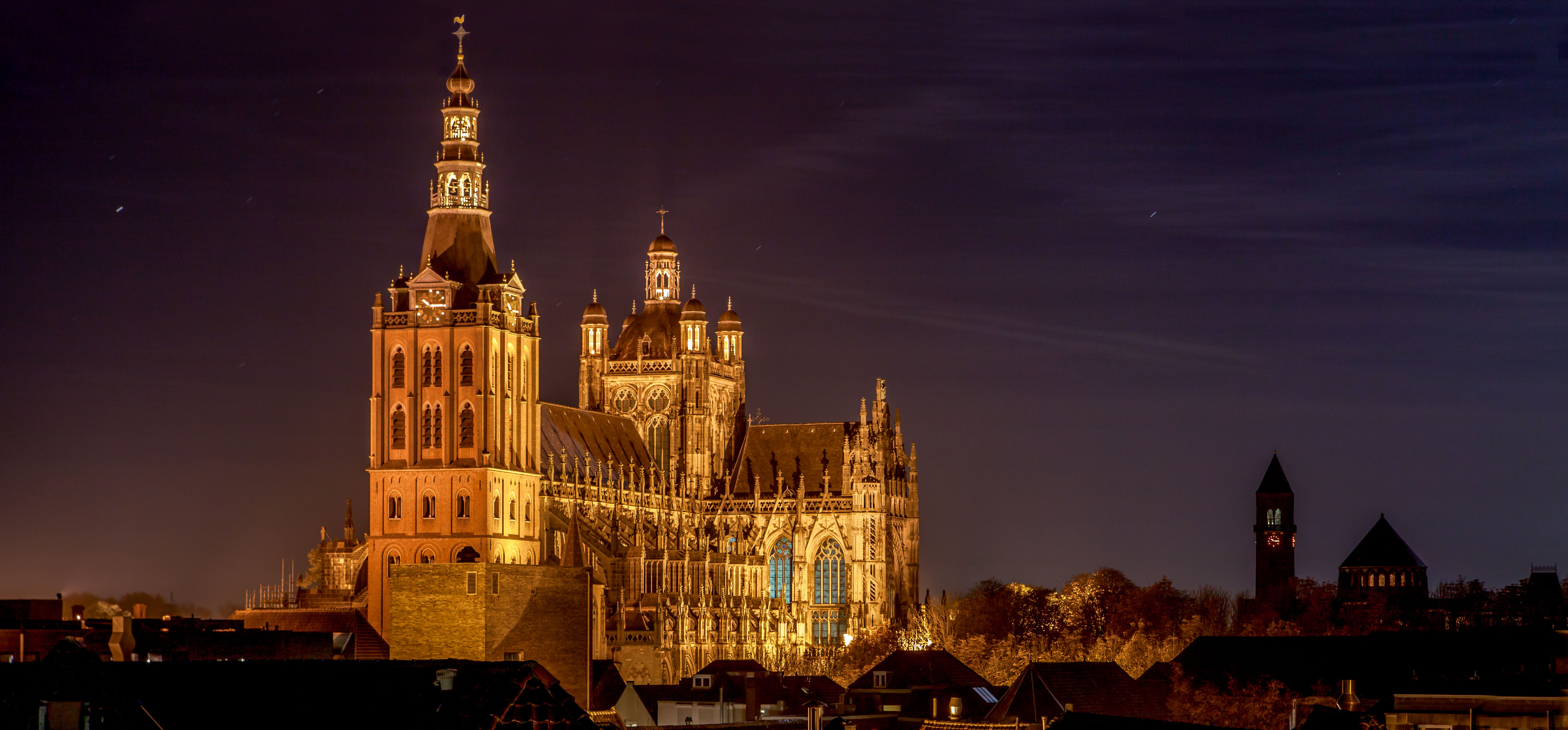 sint-jan-in-den-bosch-by-night