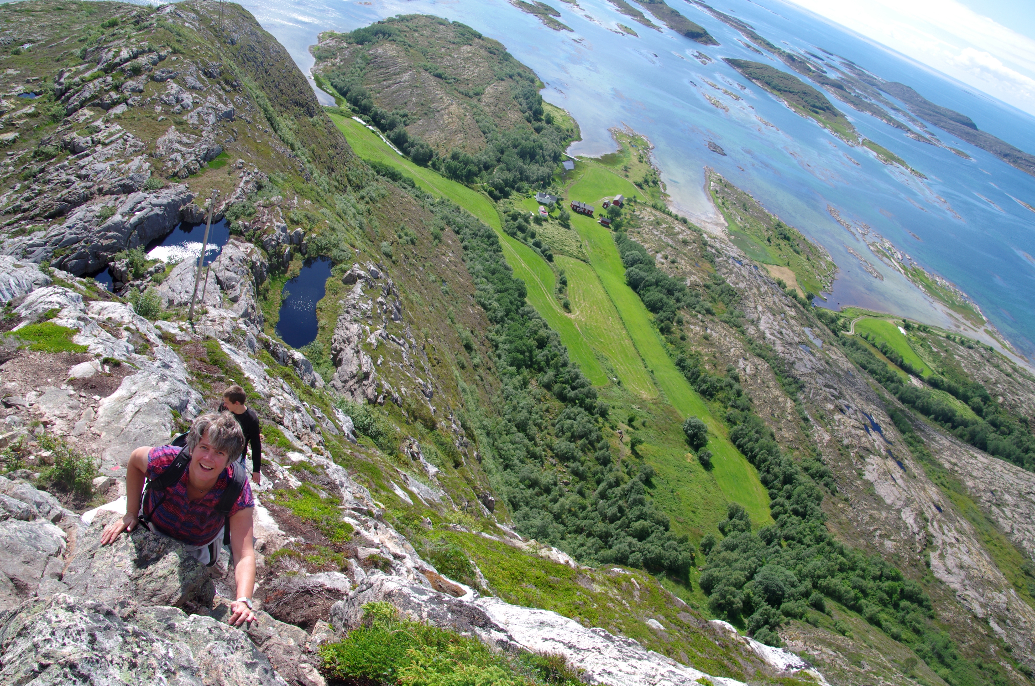 climbing-the-torghatten