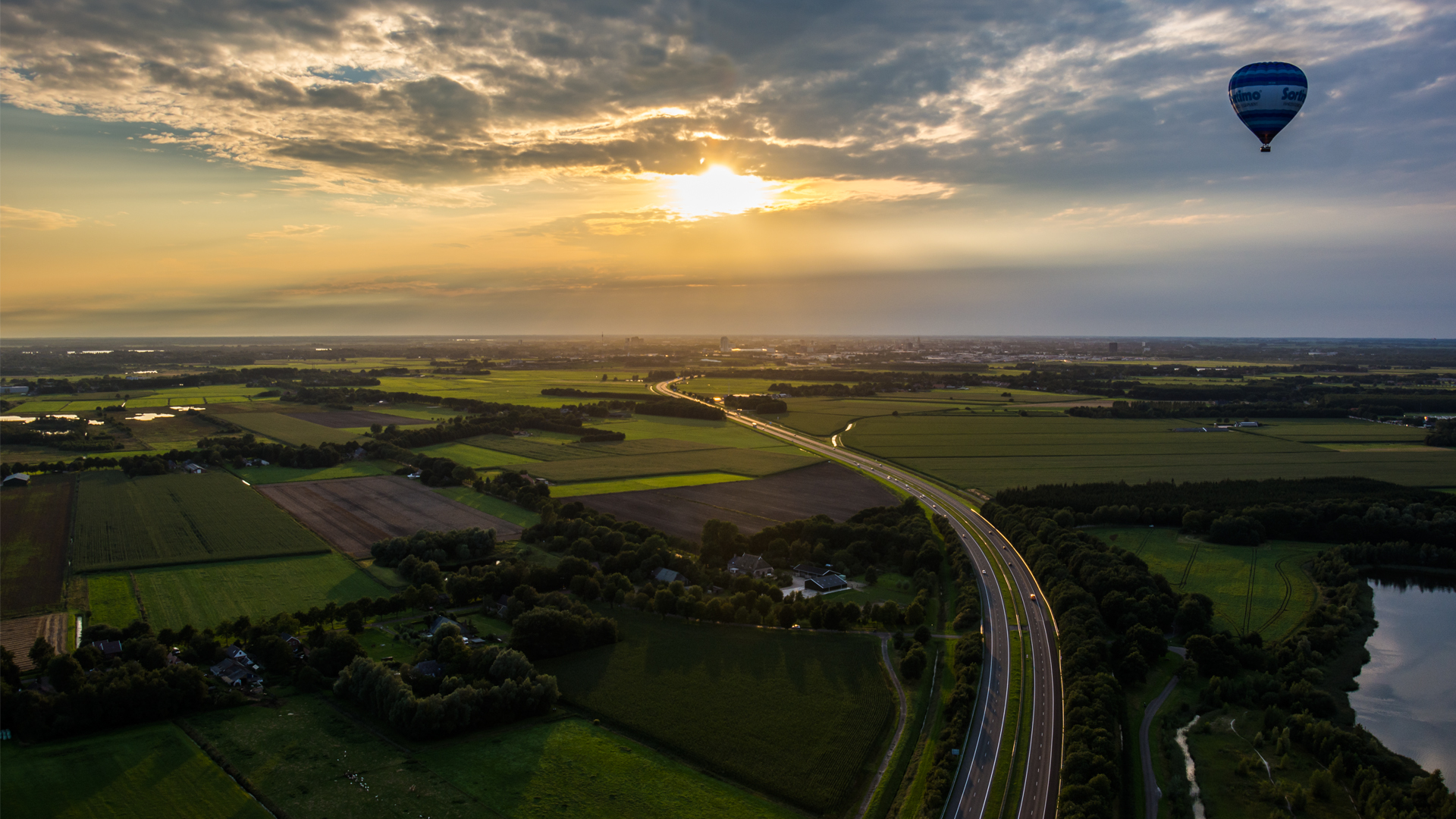 ballonfiesta-meerstad-boven-groningen