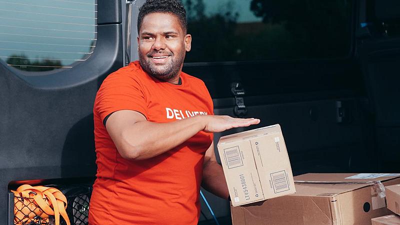 tijdens-drukste-bestelweek-van-het-jaar-slechts-een-op-de-vijf-pakketjes-vertraagd
