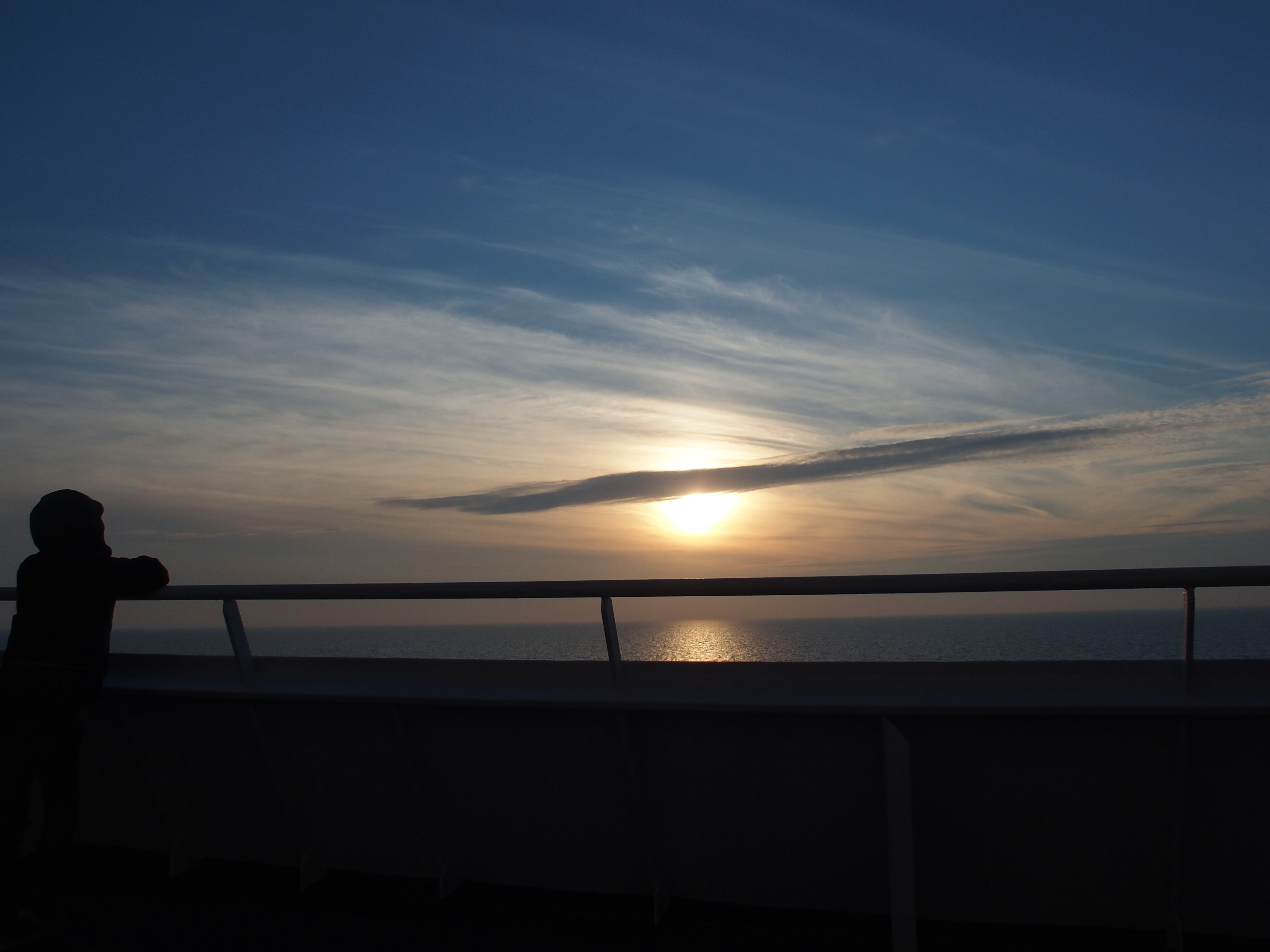 zonsondergang-op-een-boot