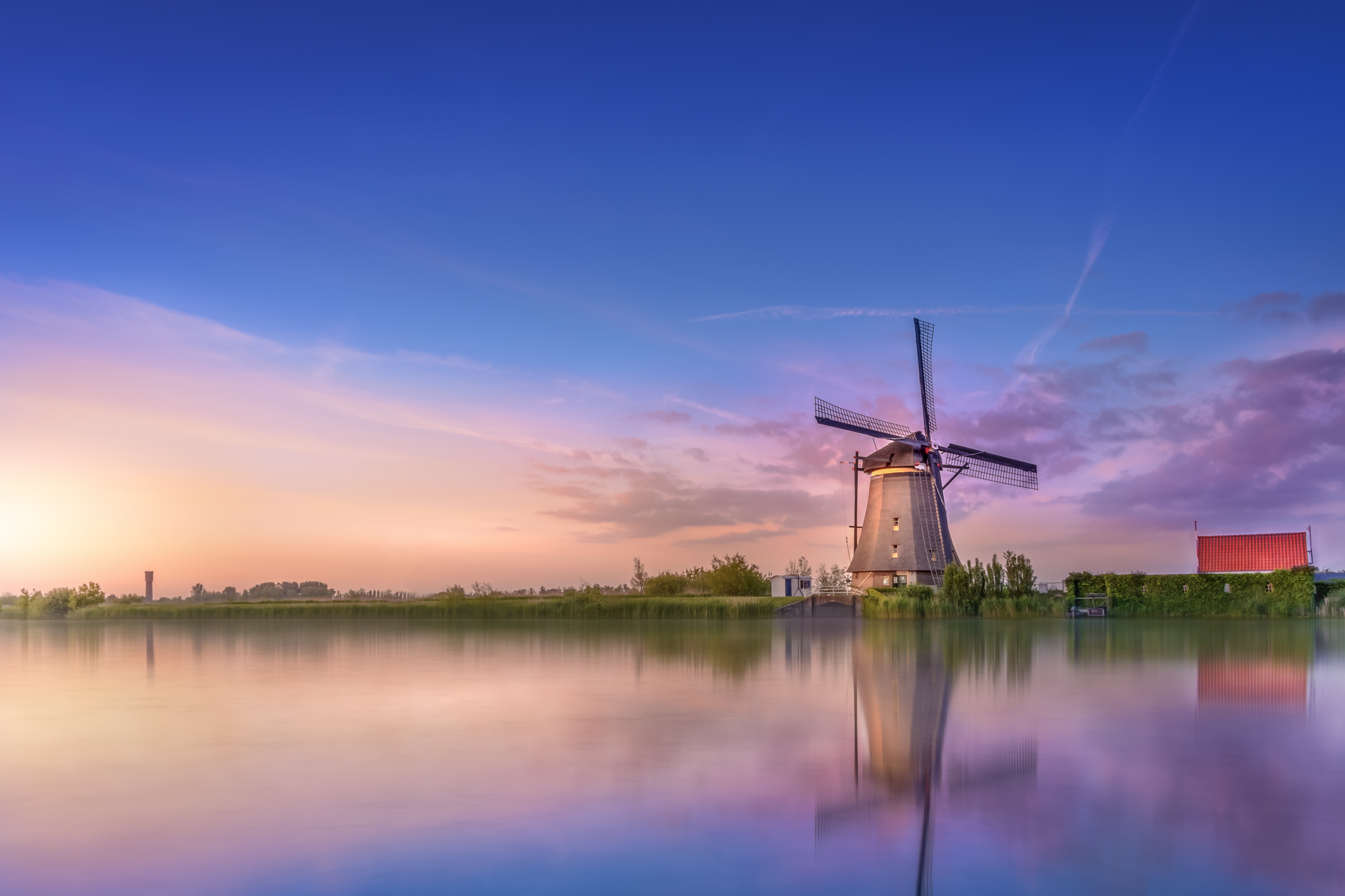 molen-tijdens-zonsondergang