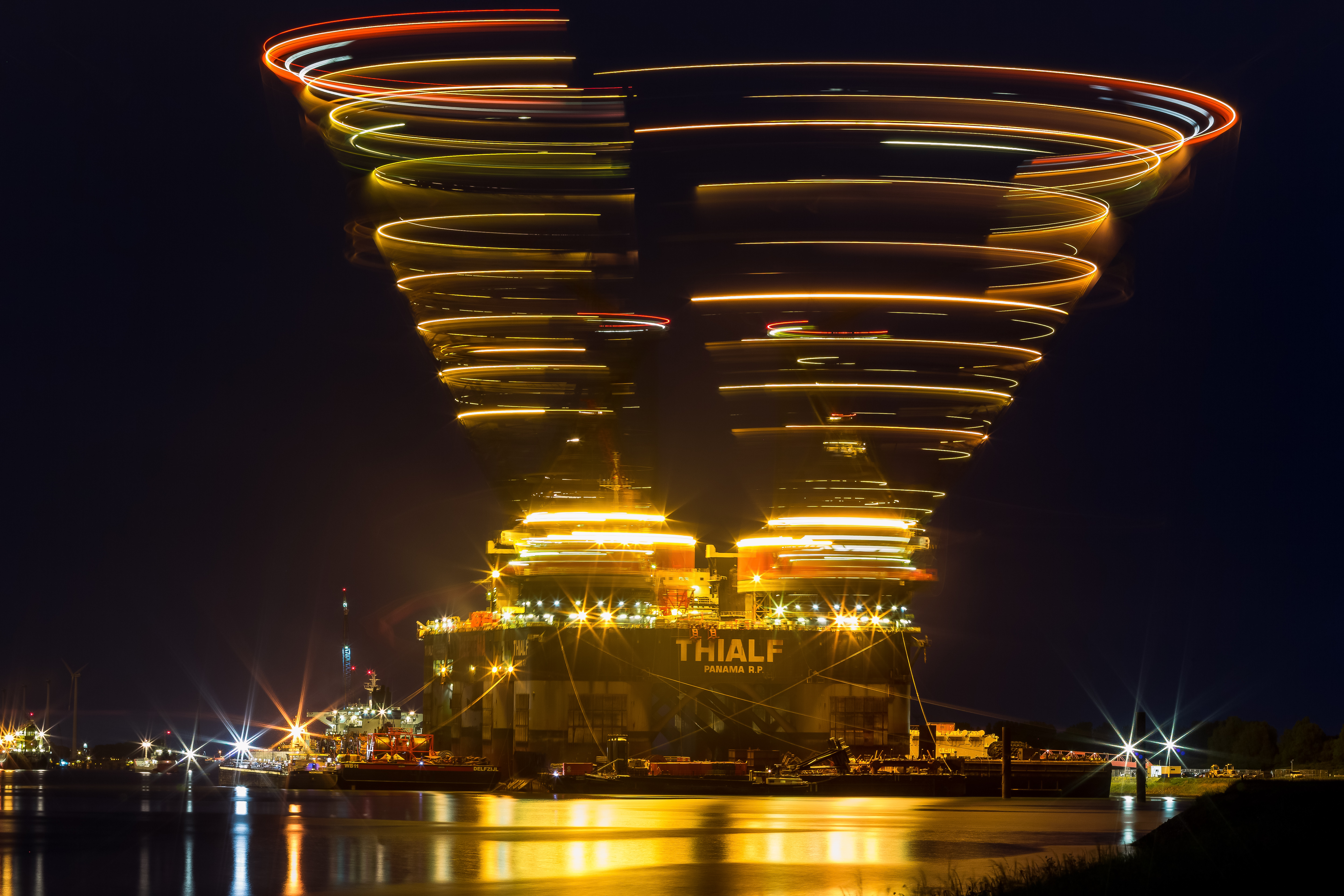 heerema-thialf-movement-color