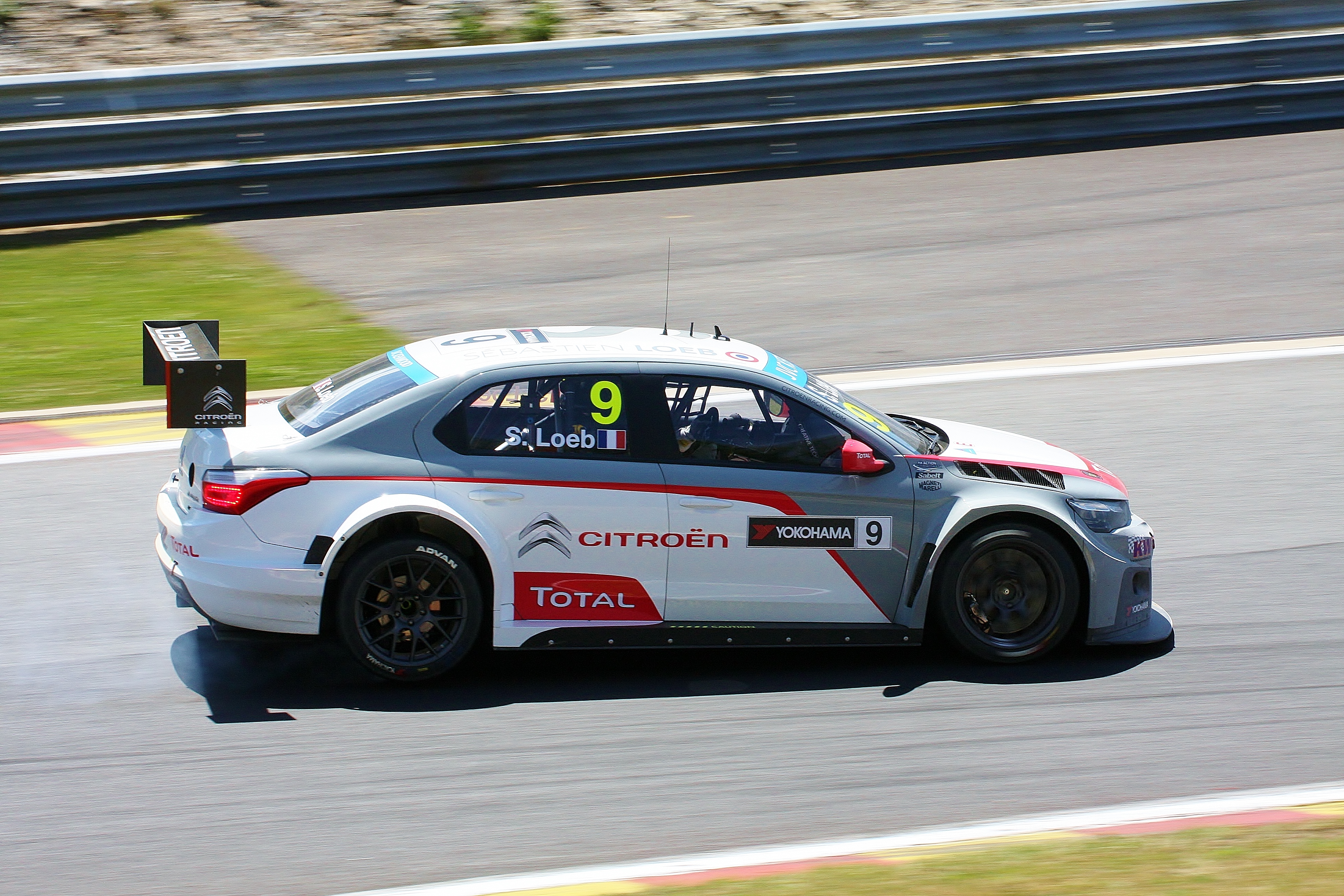 wtcc-sebastian-loeb