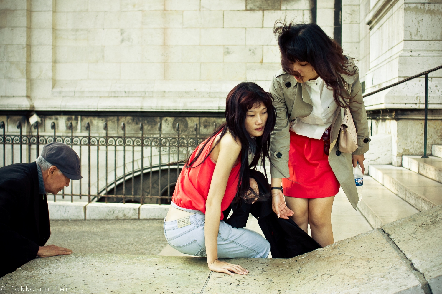 two-girls-and-an-old-man