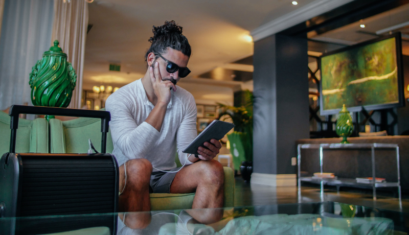 7-onmisbare-apps-voor-reizende-ondernemers-in-2026