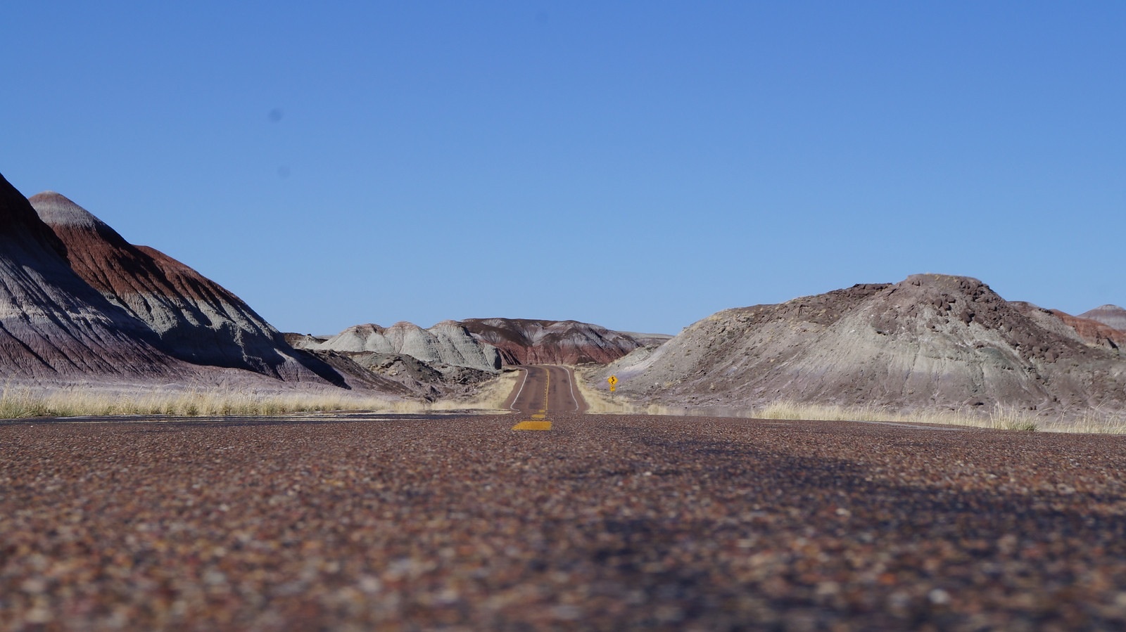 america-road-trough-national-parc