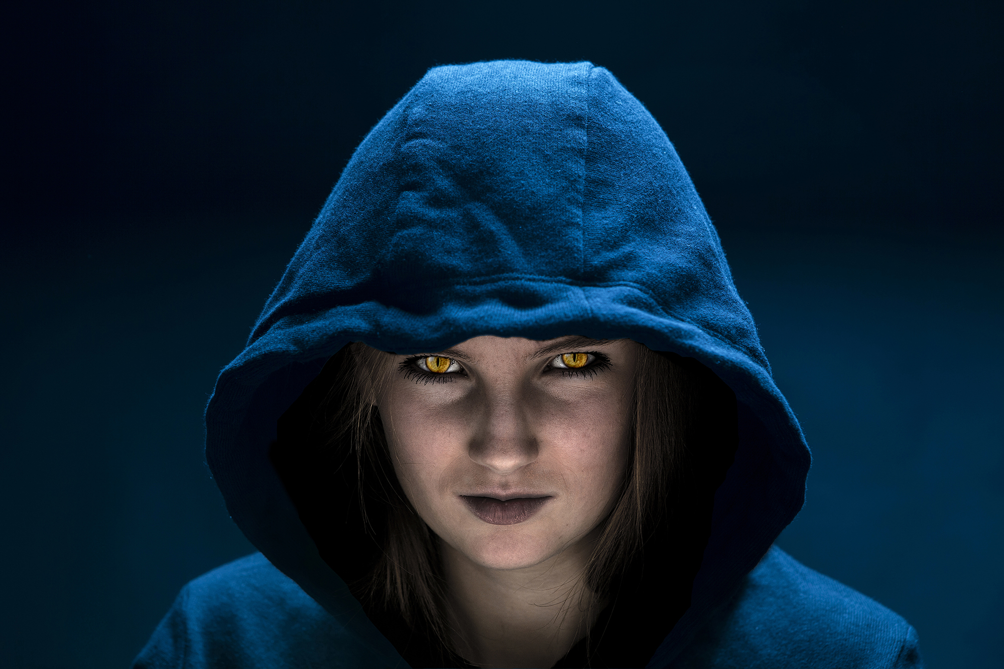 danielle-with-cat-eyes