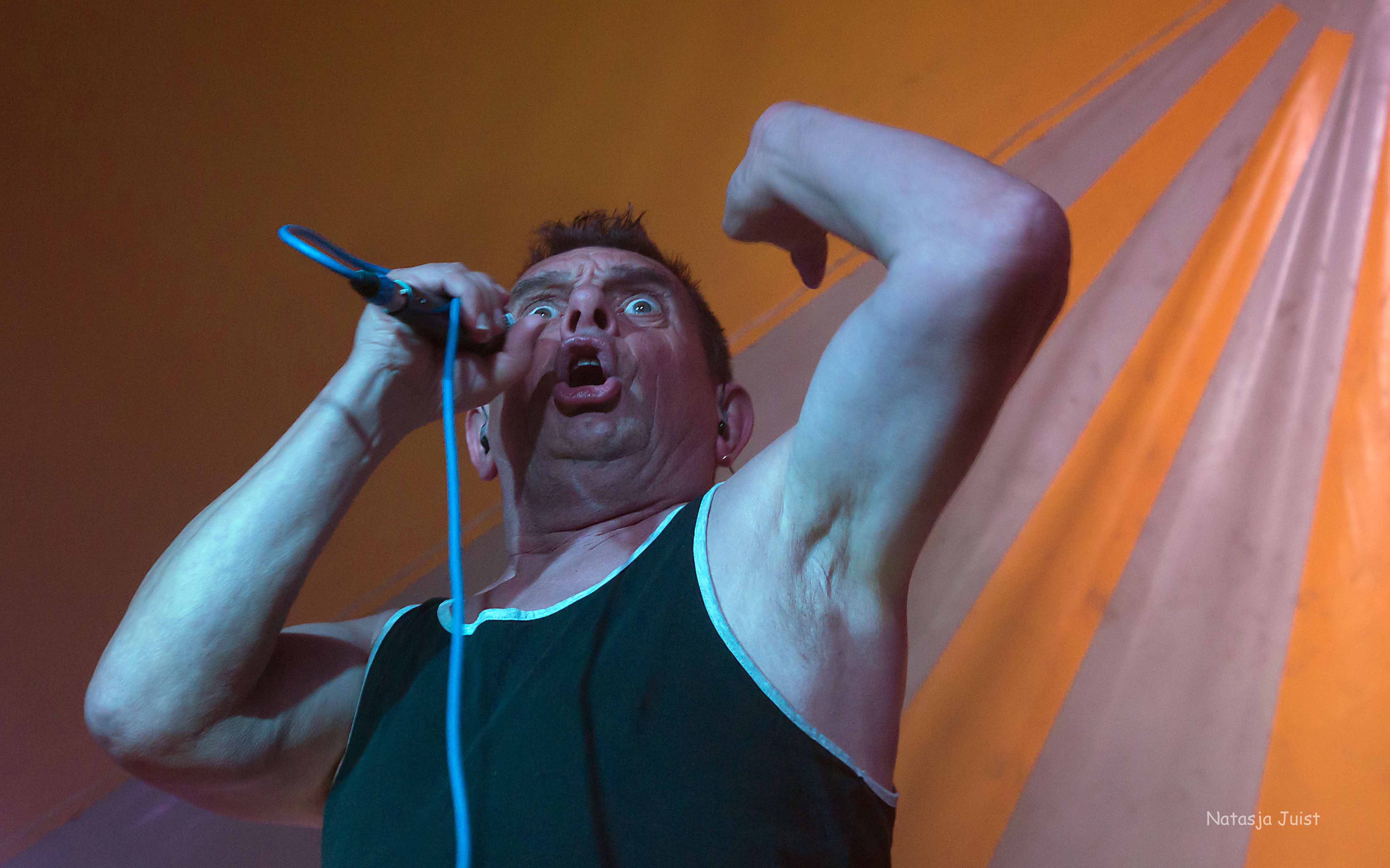 okselfrisse-mark-foggo