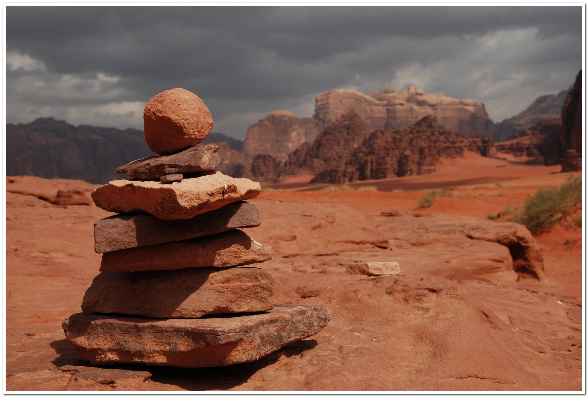 donkere-lucht-in-wadi-rum