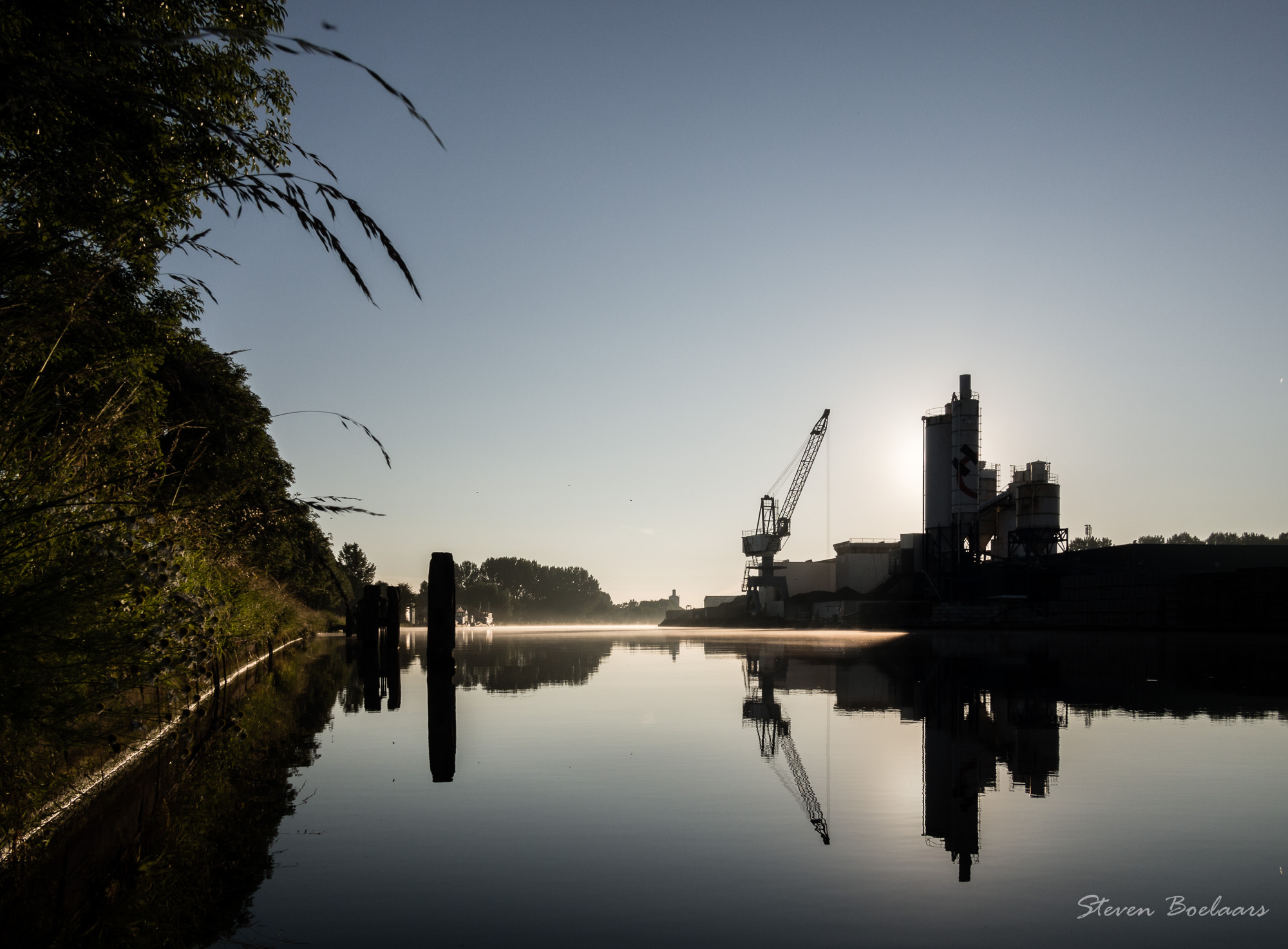 zonsopgang-boven-de-rijn