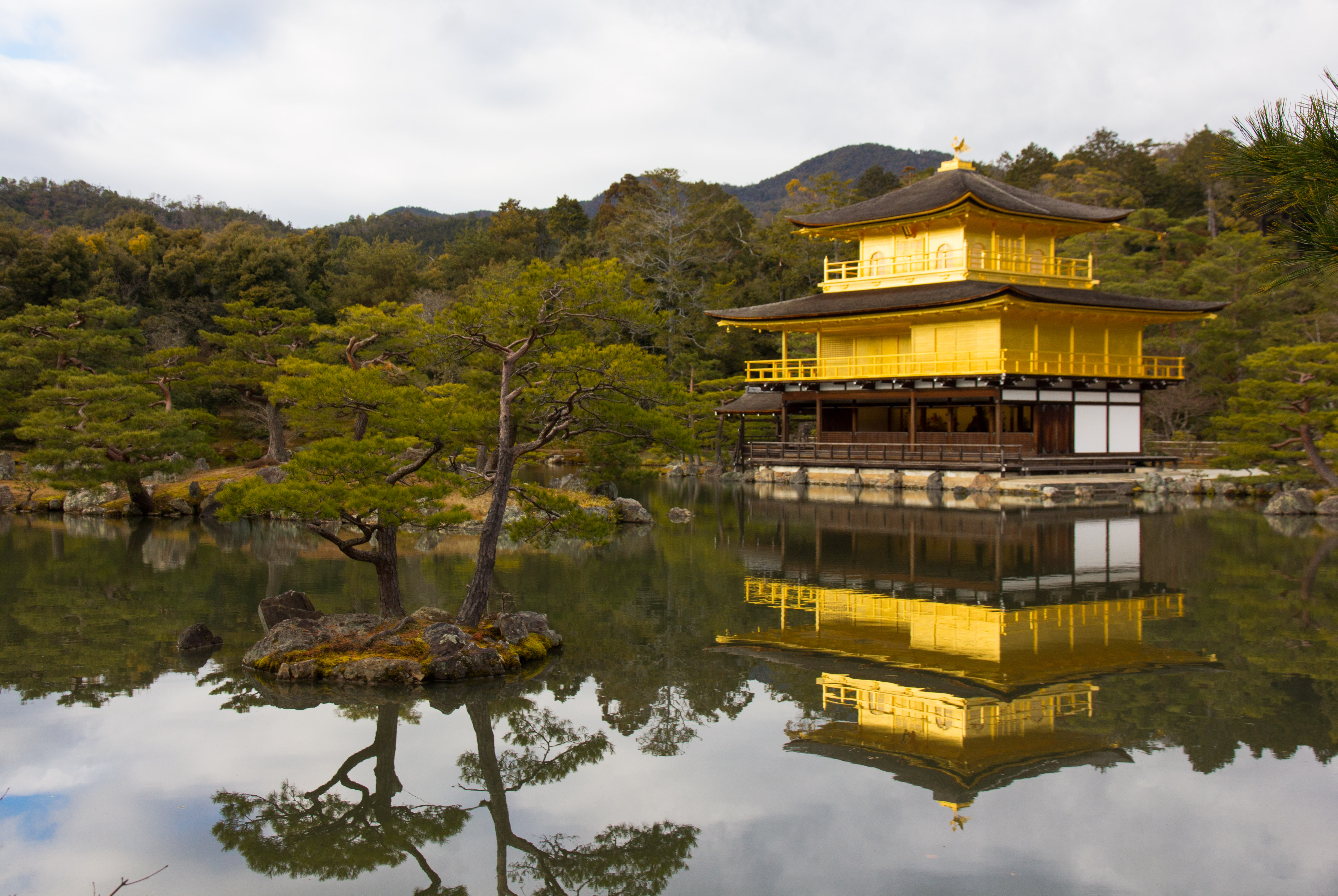 the-golden-temple-of-kyoto
