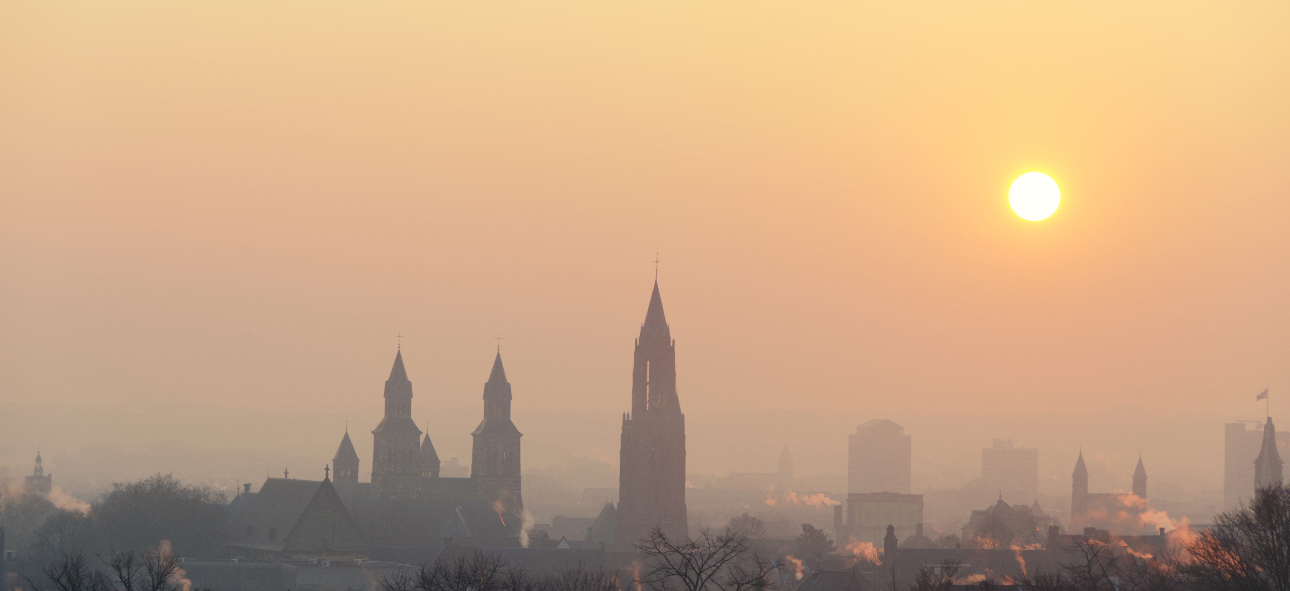 sunset-on-maastricht
