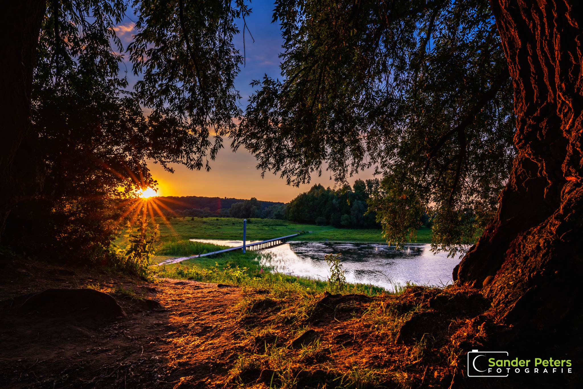 zonsondergang-in-de-blauwe-kamer