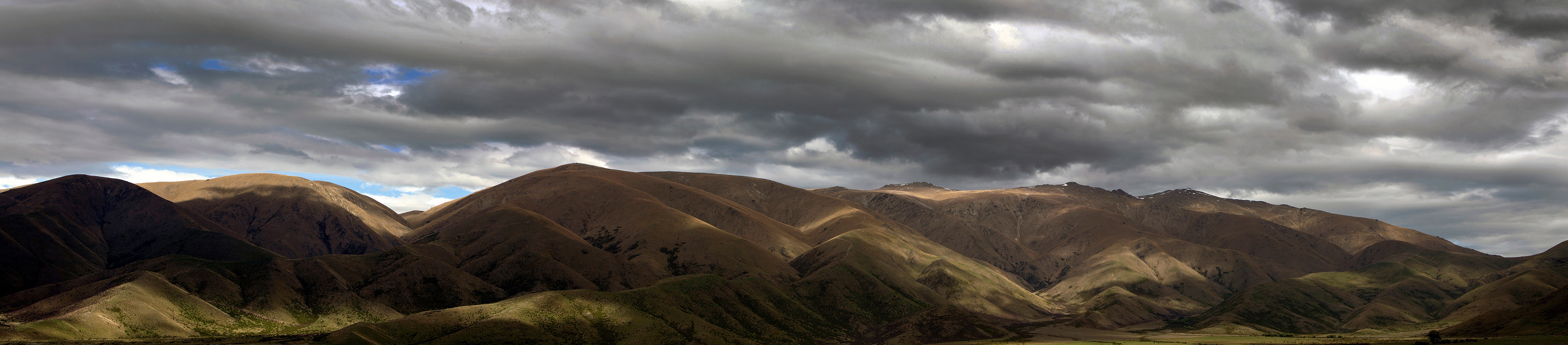 avondschemering-bij-omarama-nz