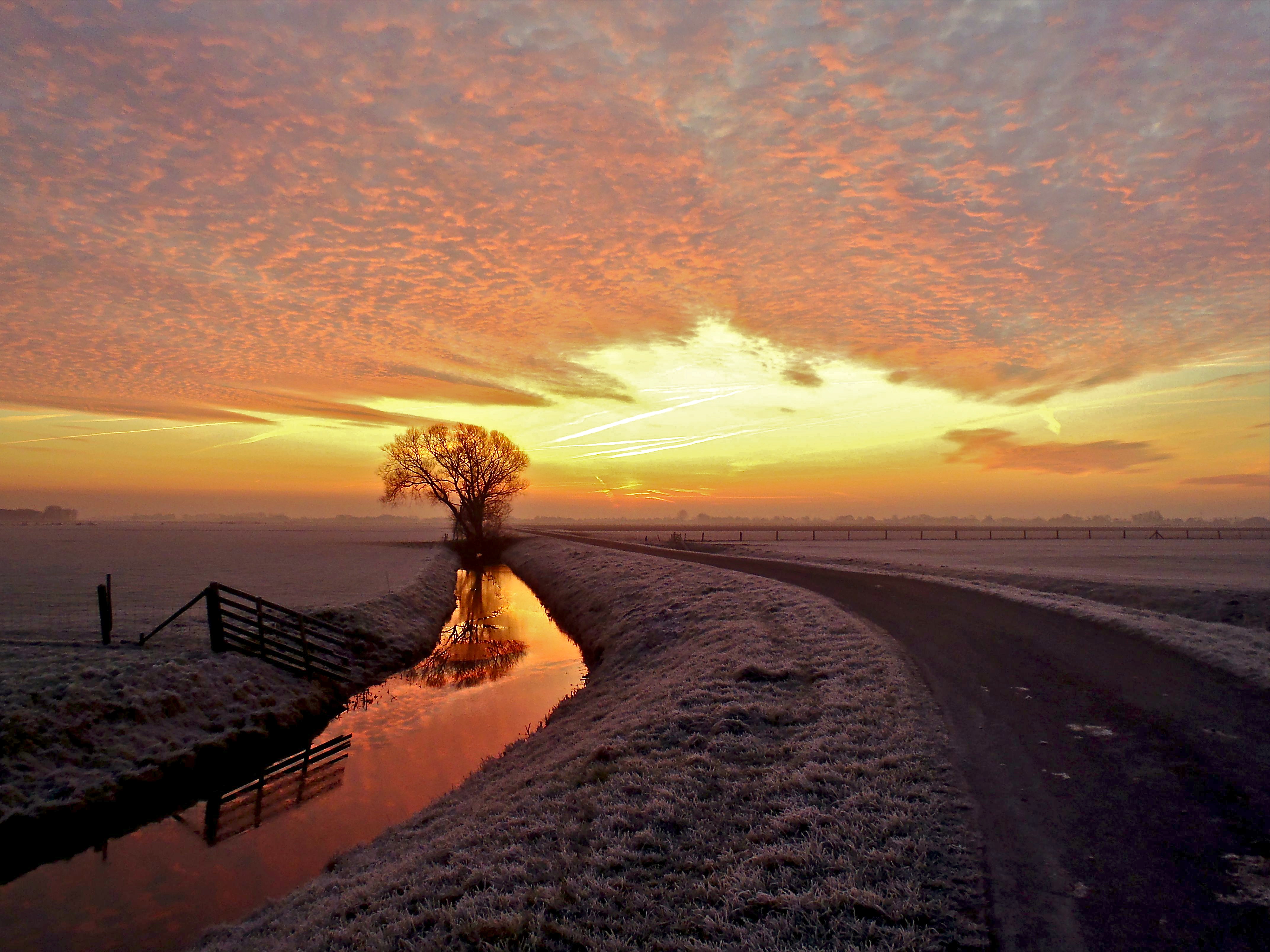 zonsopkomst-in-hensbroek