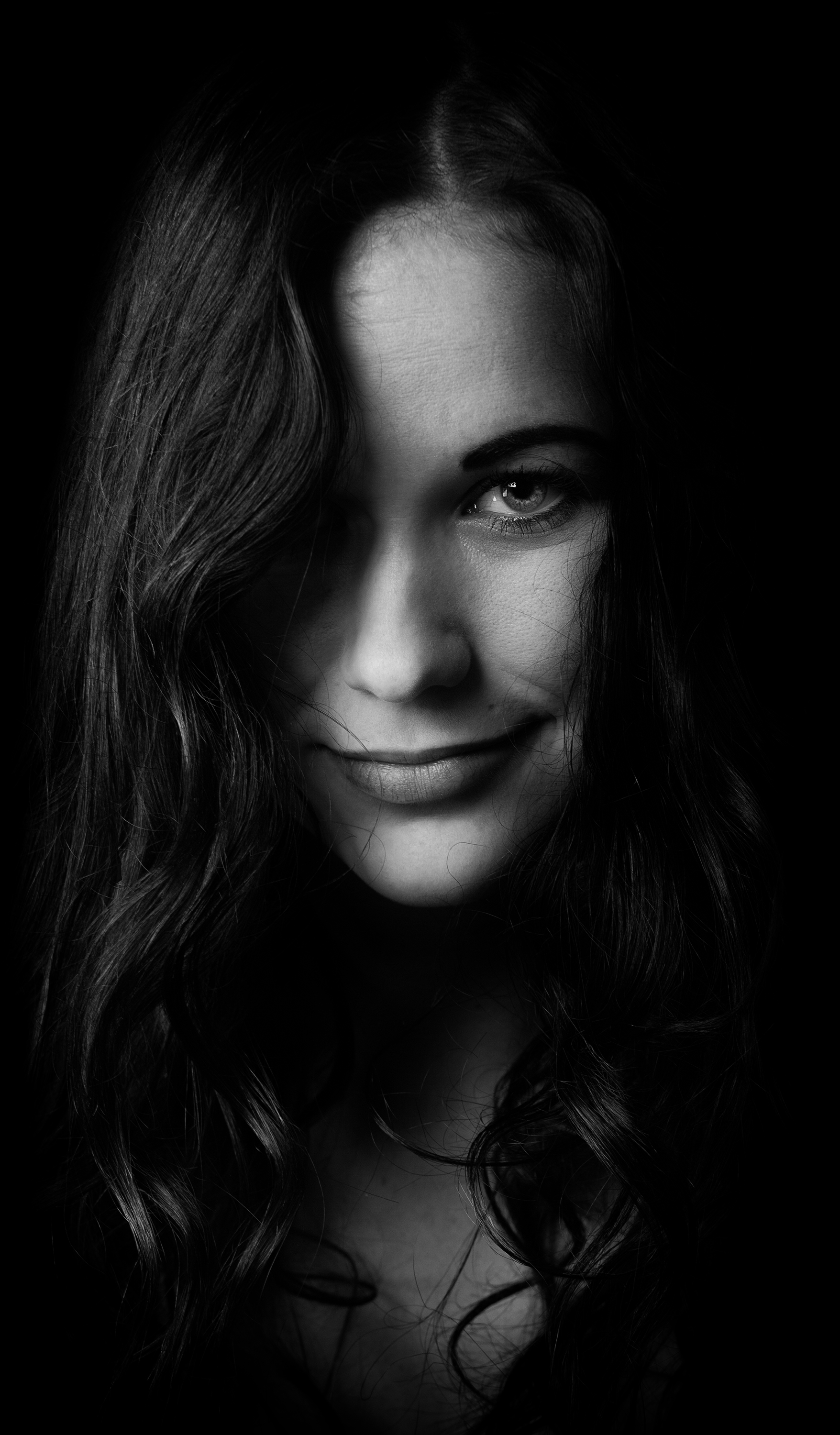 a-gaze-from-the-dark