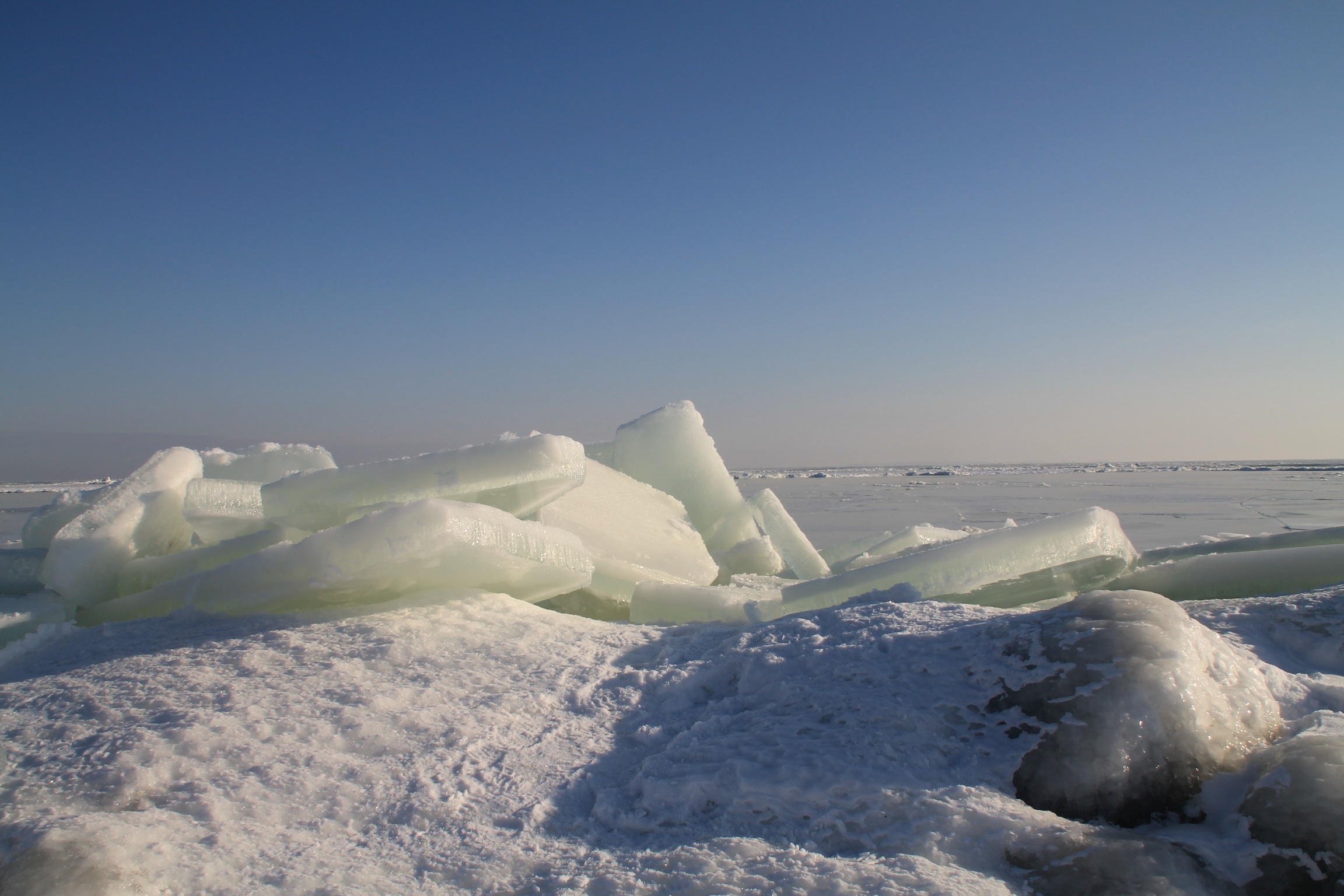 kruiend-ijs-aan-de-zuiderzee