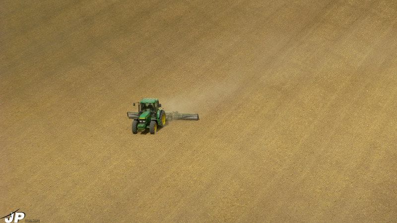 tractor-aan-het-werk