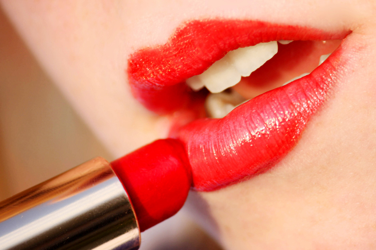 red-lips-4