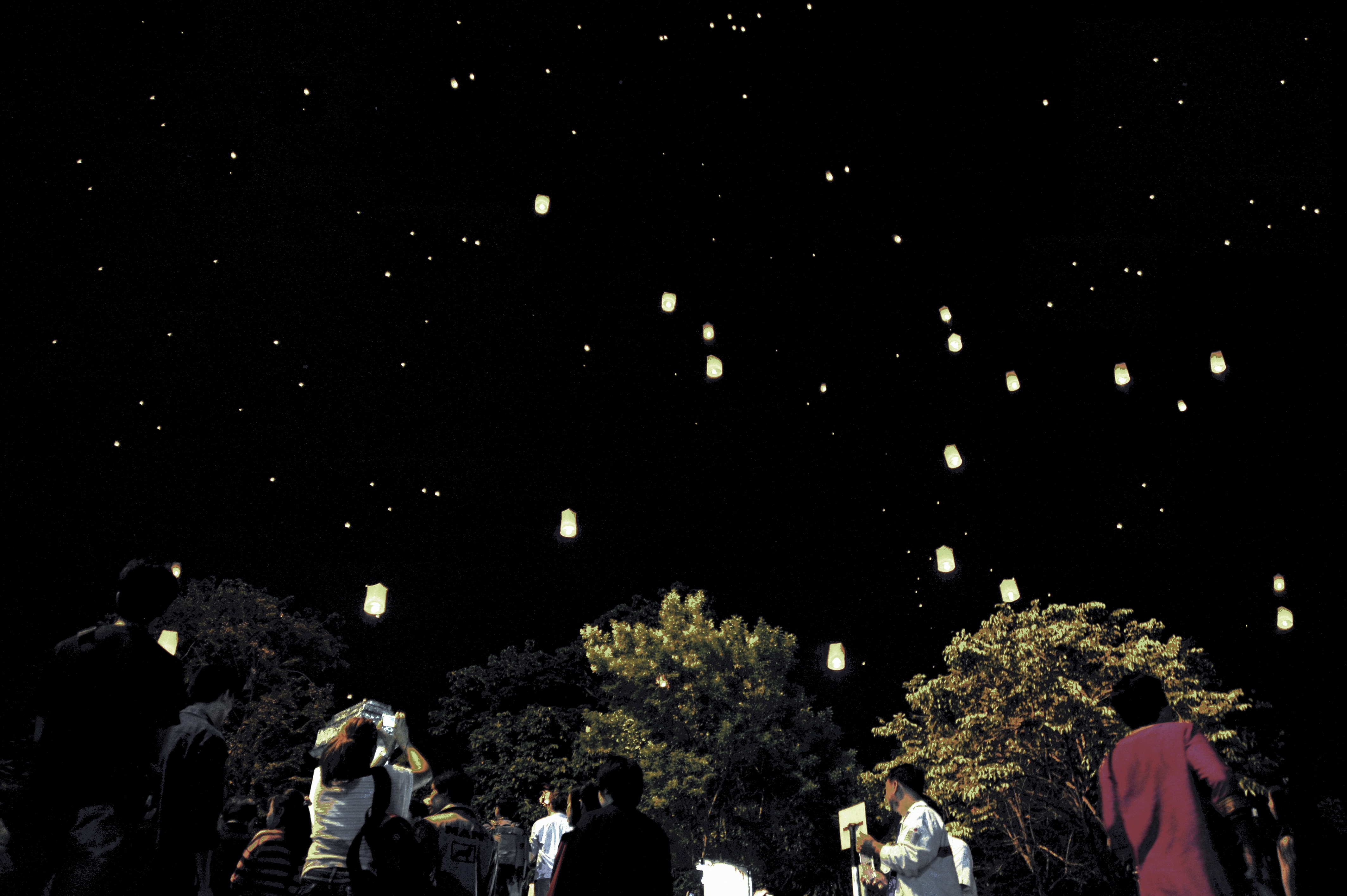 chiang-mai-light-festival-2012