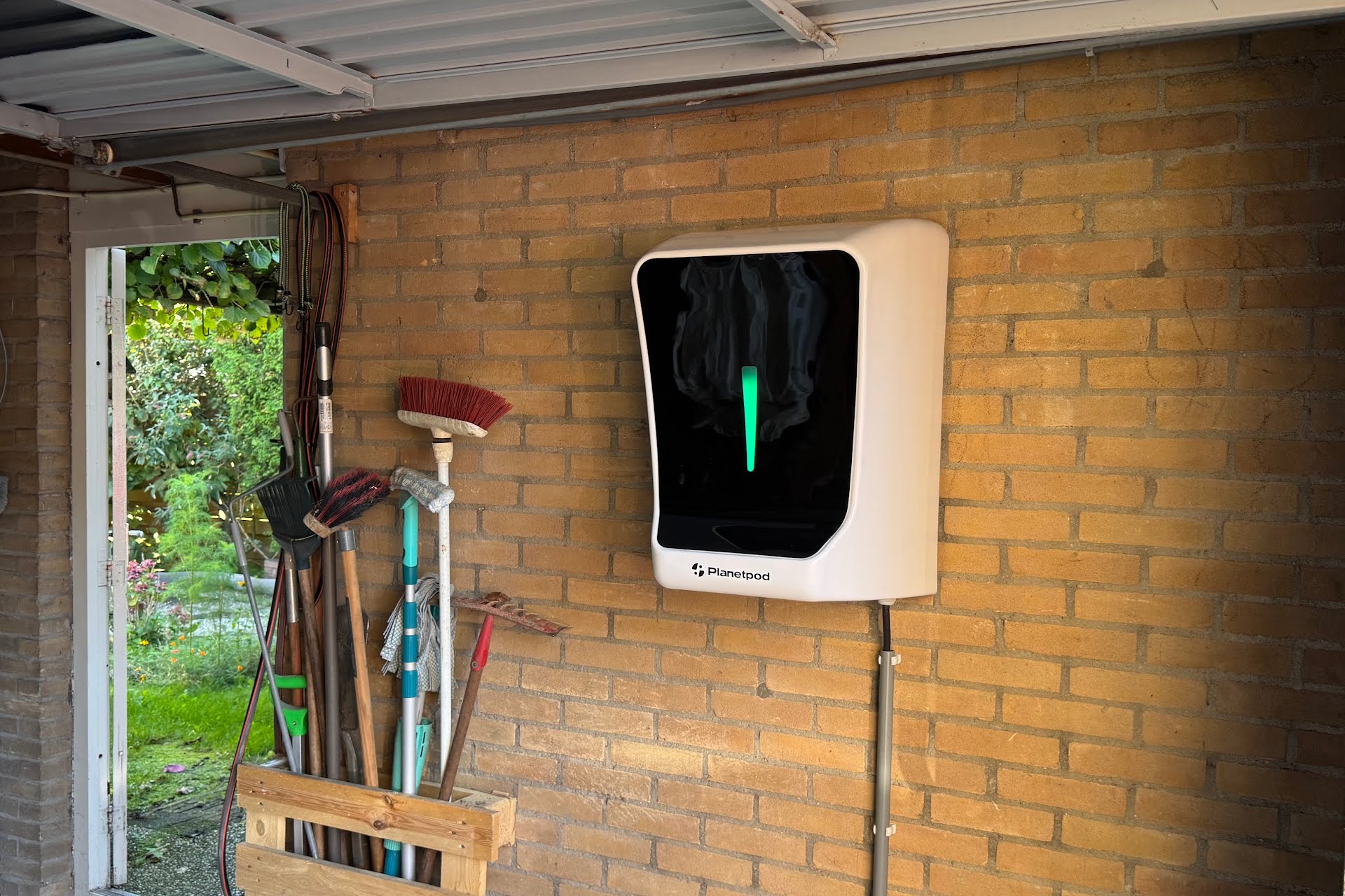 eerste-nederlandse-ai-thuisbatterij-nu-leverbaar
