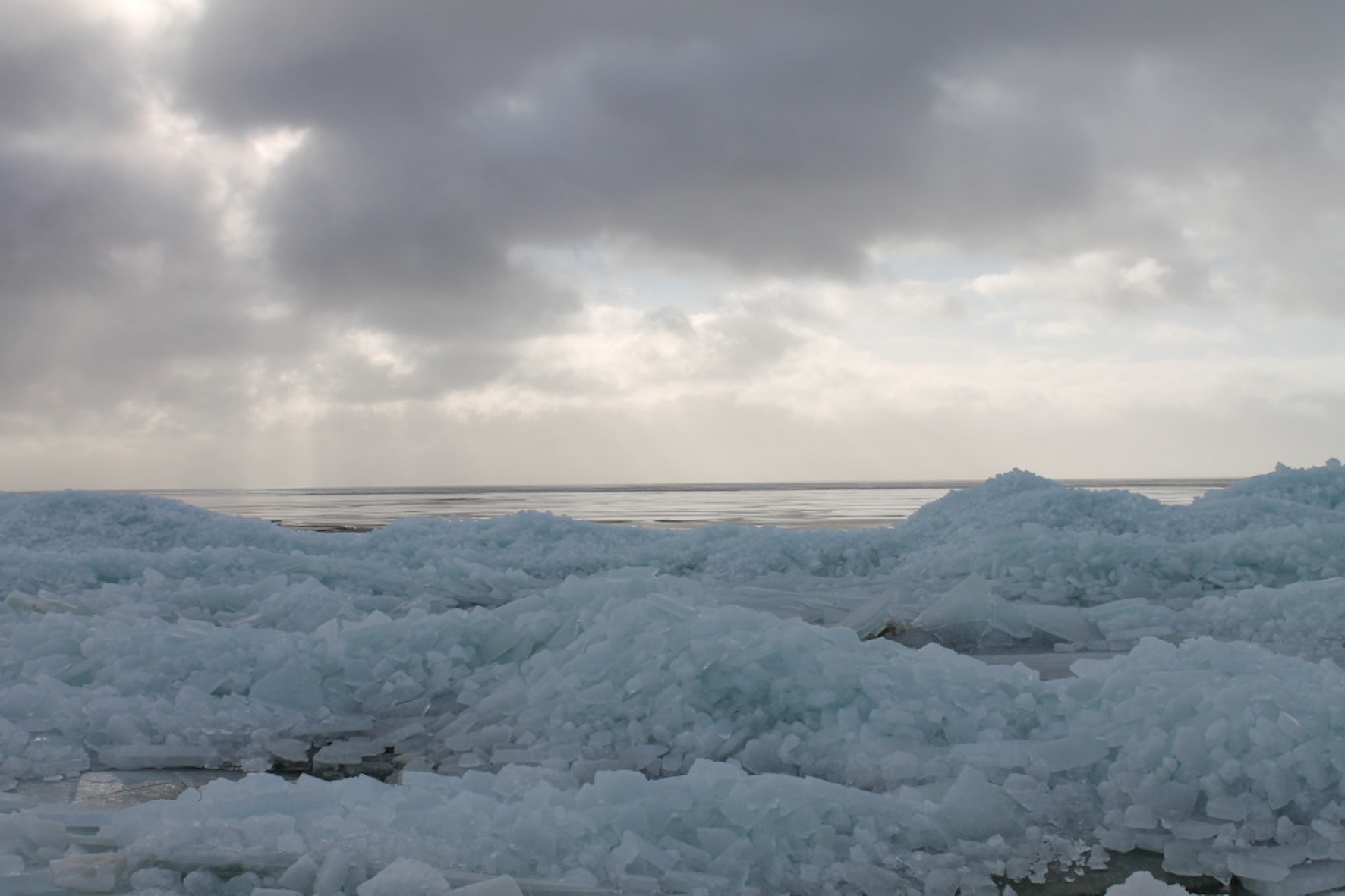 kruiende-ijs-hindeloopen-2012