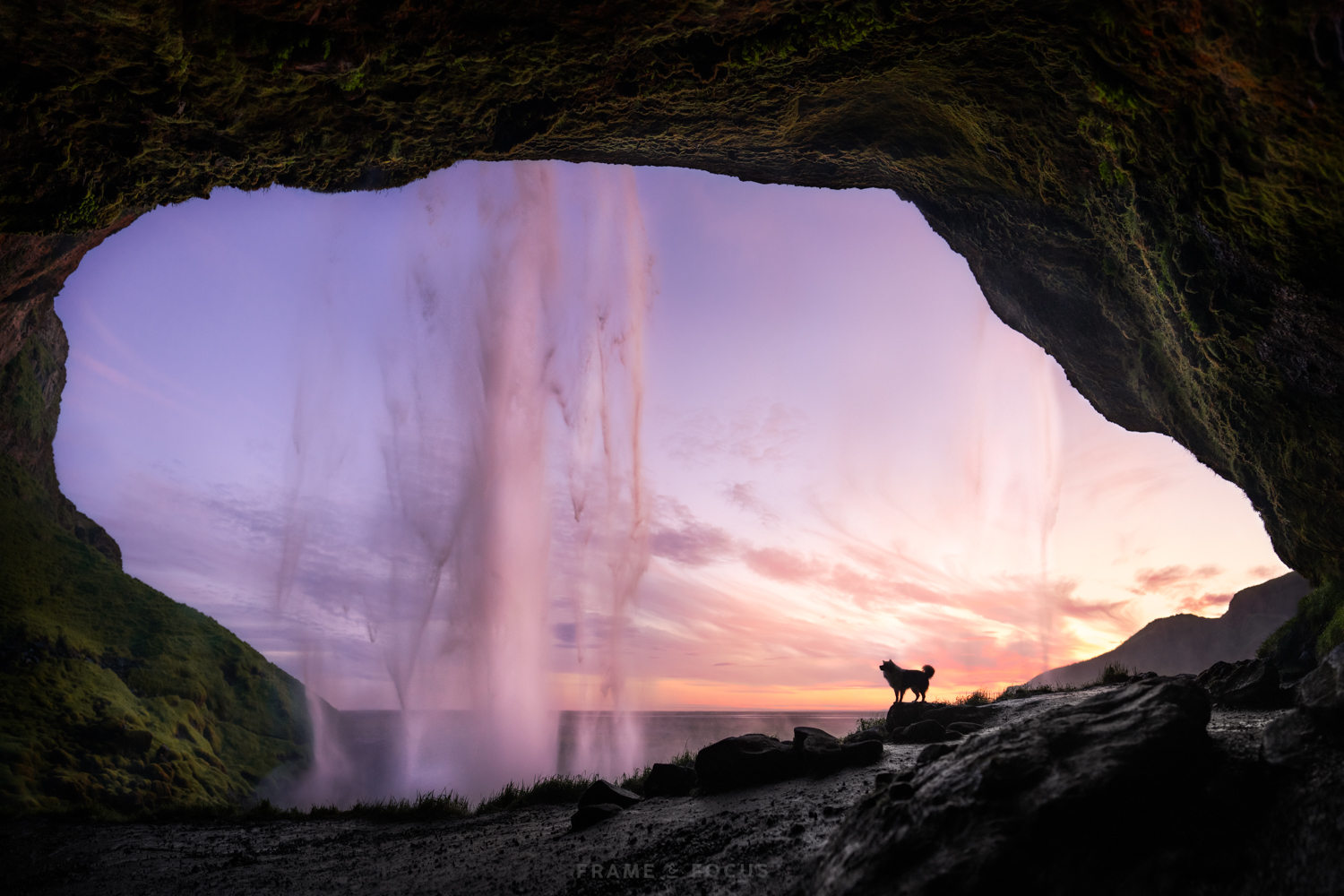 zonsondergang-bij-seljalandsfoss