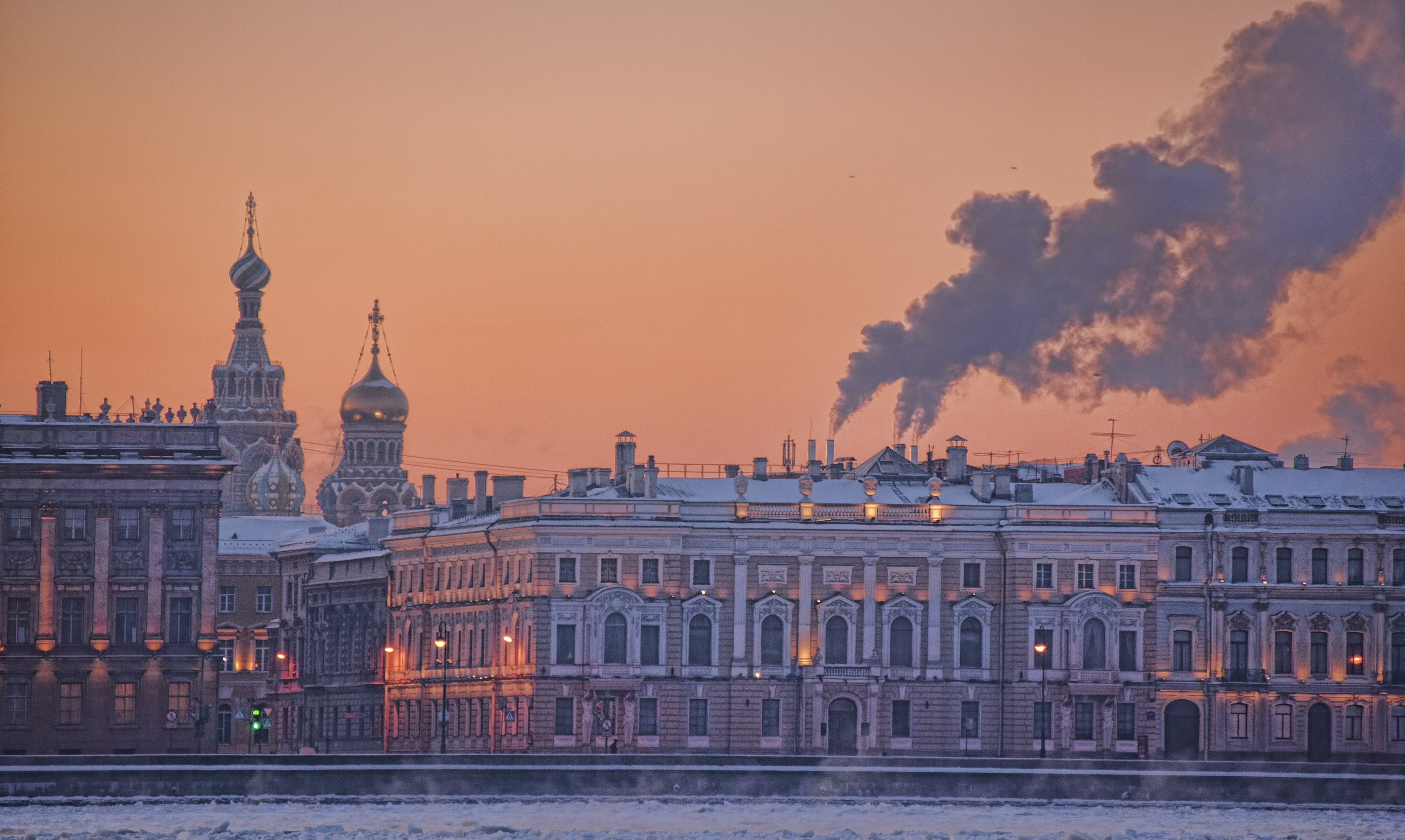 the-hermitage-and-the-frozen-neva-river