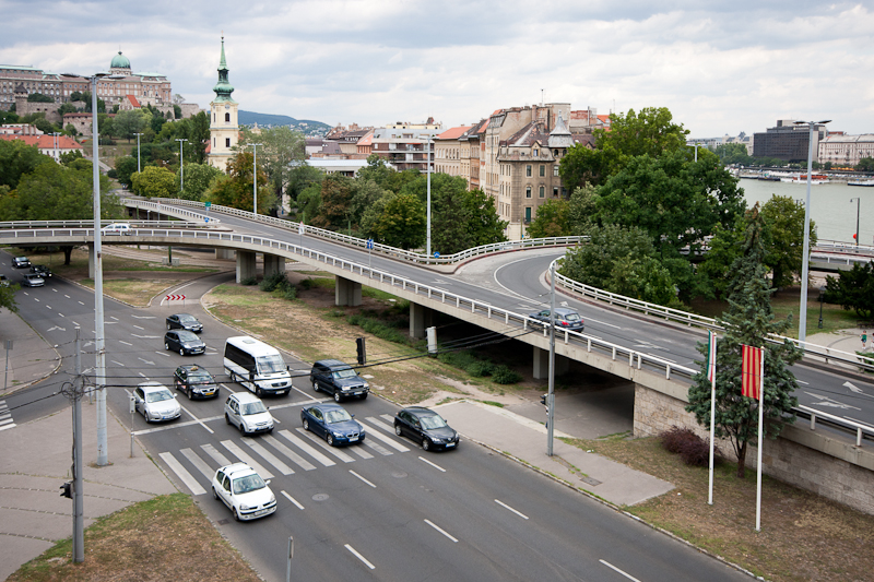 d%C3%B6br%C3%B6ntei-t%C3%A9r