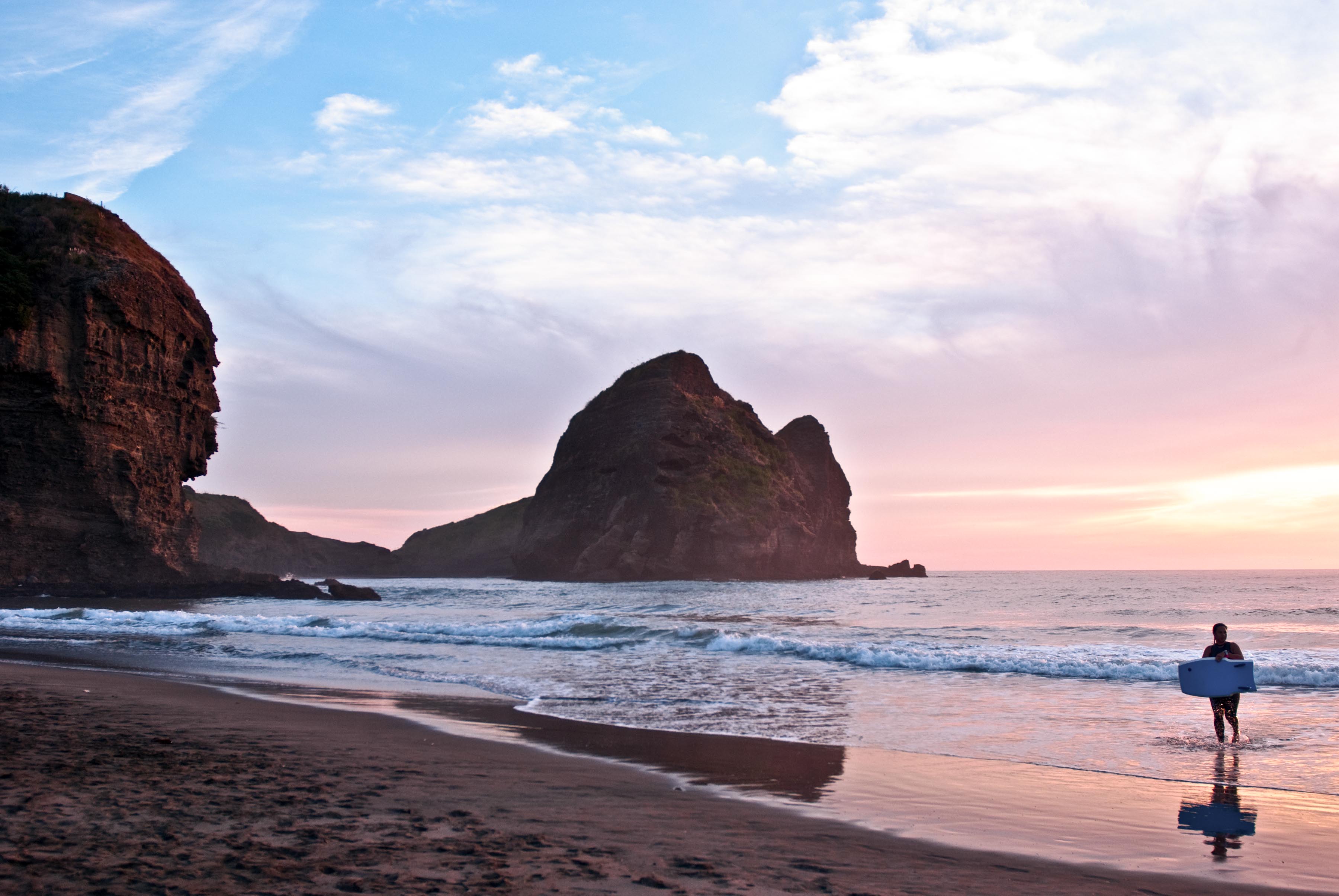 piha-beach