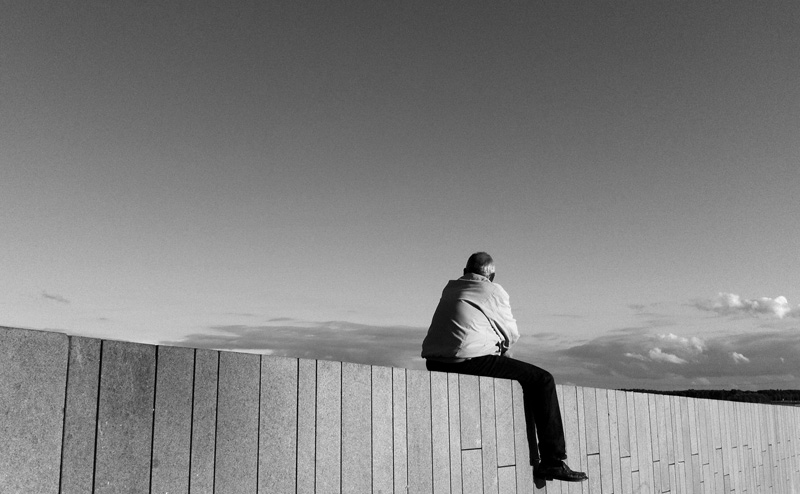 lone-man-watching-the-skies