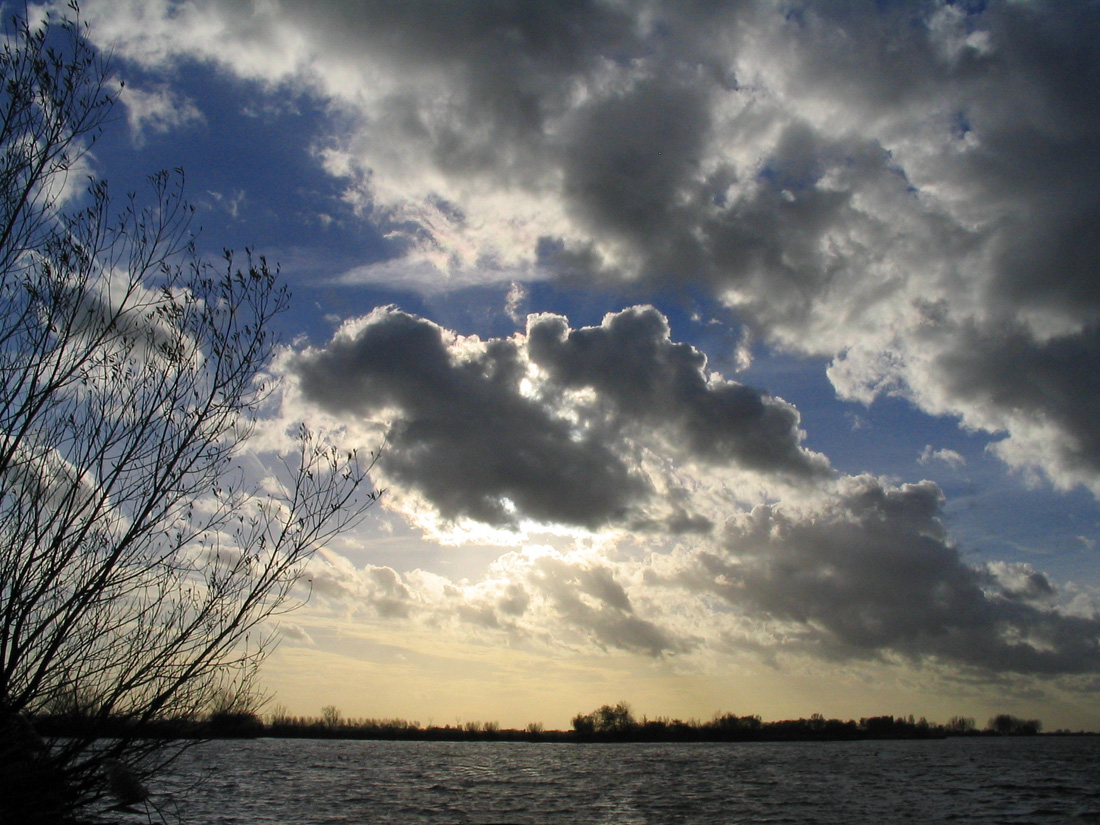wolken-boven-braassemermeer