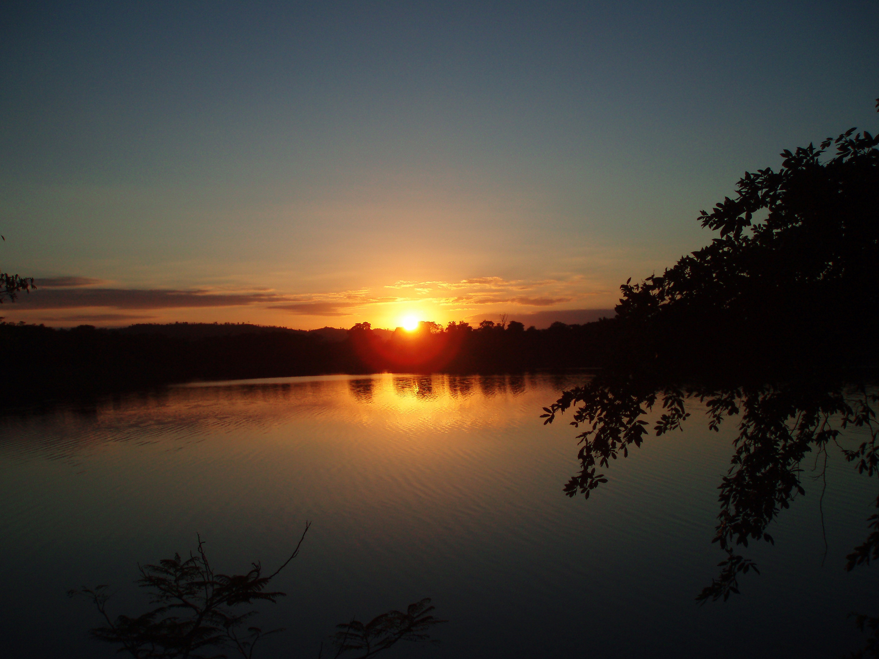 red-clouds-with-the-sun
