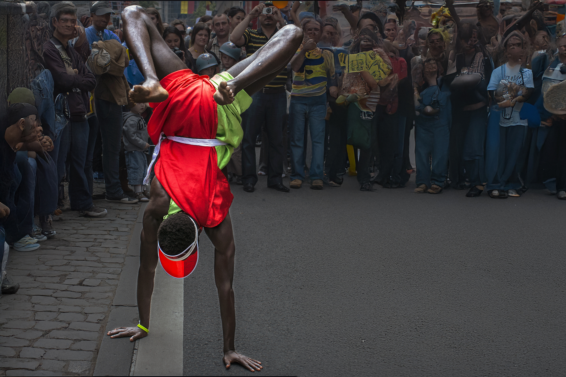 brussel-on-earth-were-briefly-gorgeous