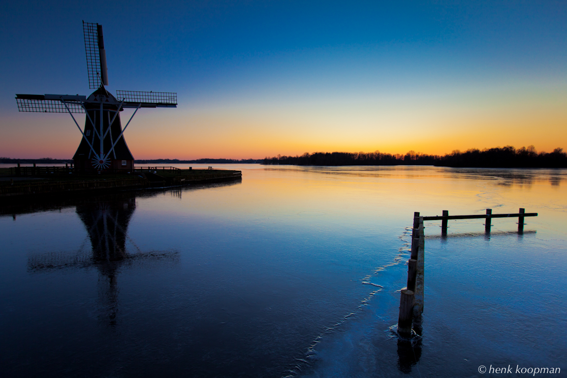 zonsondergang-de-helper-bij-het-paterswoldsemeer