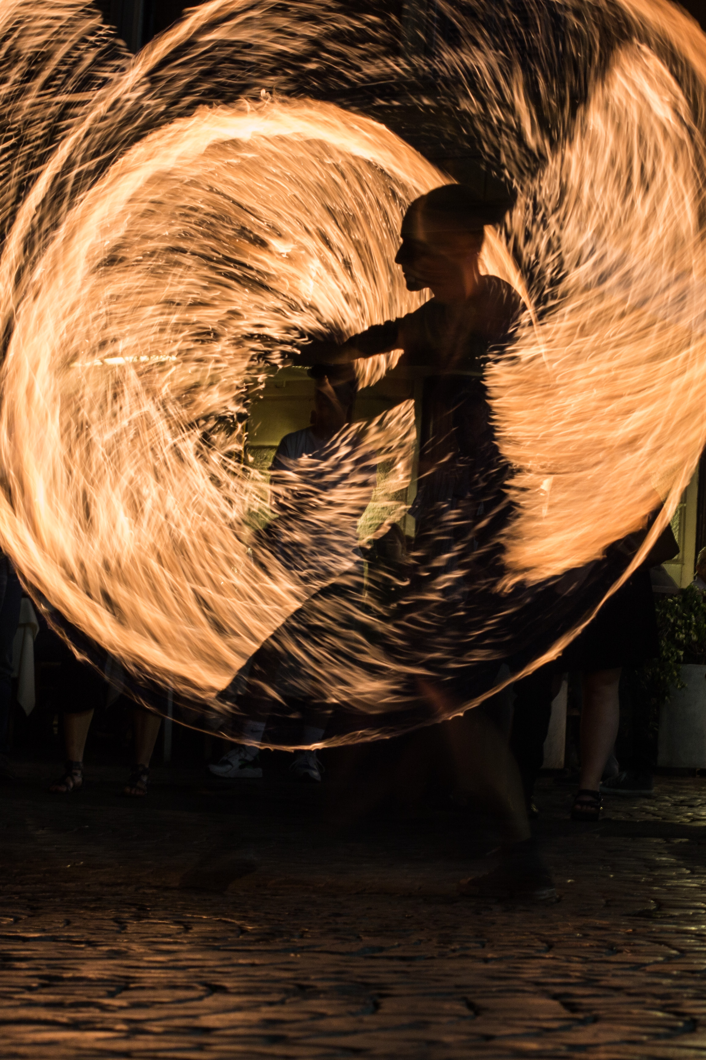 in-de-spotlight-fire-repetition-van-jord-stijsiger