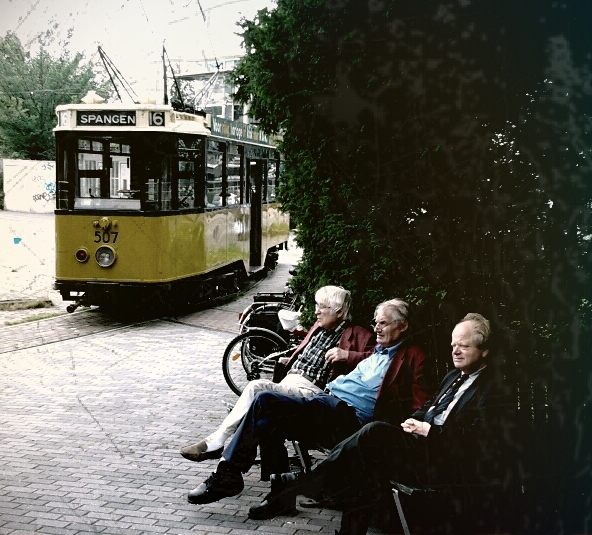 wachten-op-de-tram