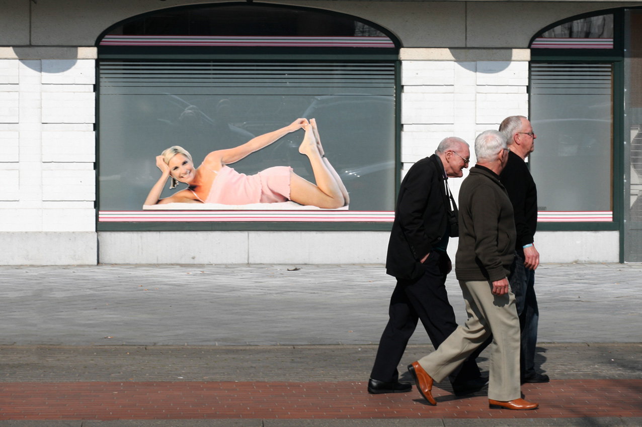 niet-kijken-doorlopen