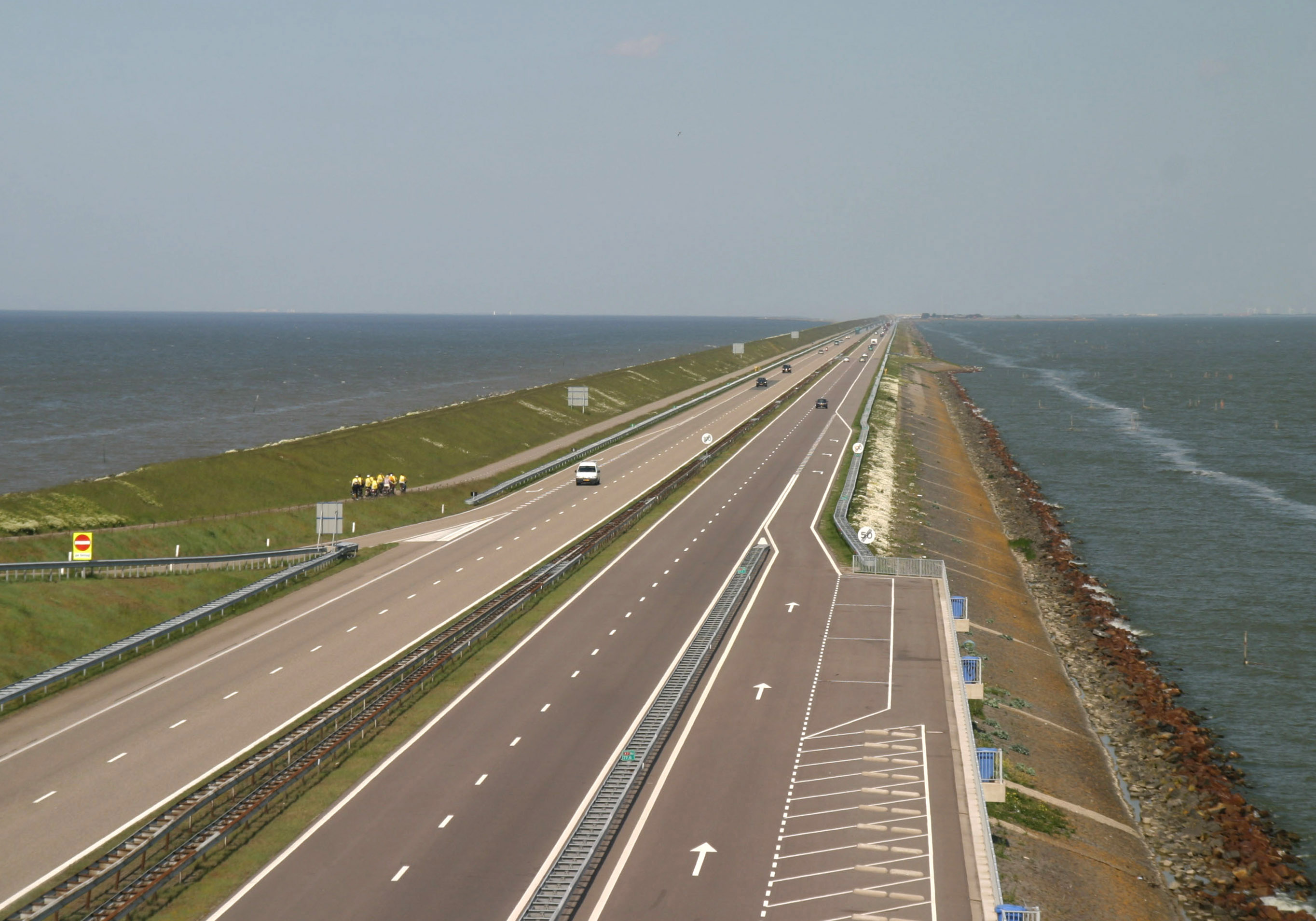 fietsres-op-de-afsluitdijk-2