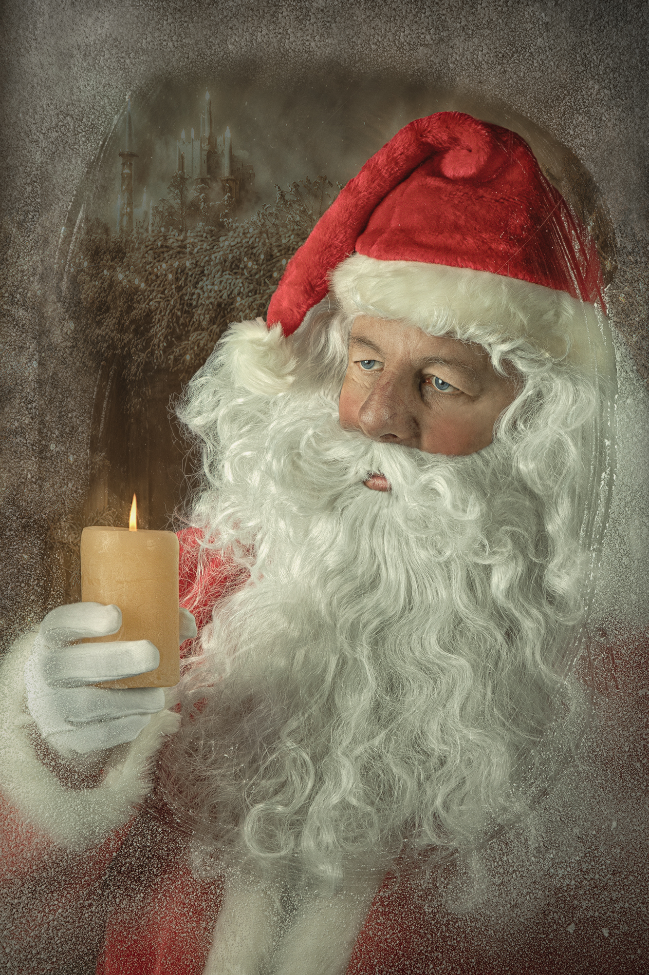 santa-claus-is-waiting-for-christmas