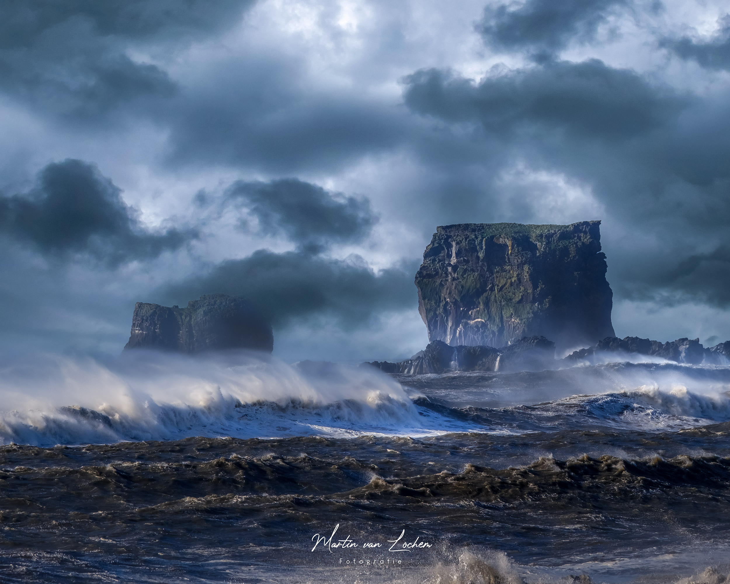 black-sand-beach-iceland