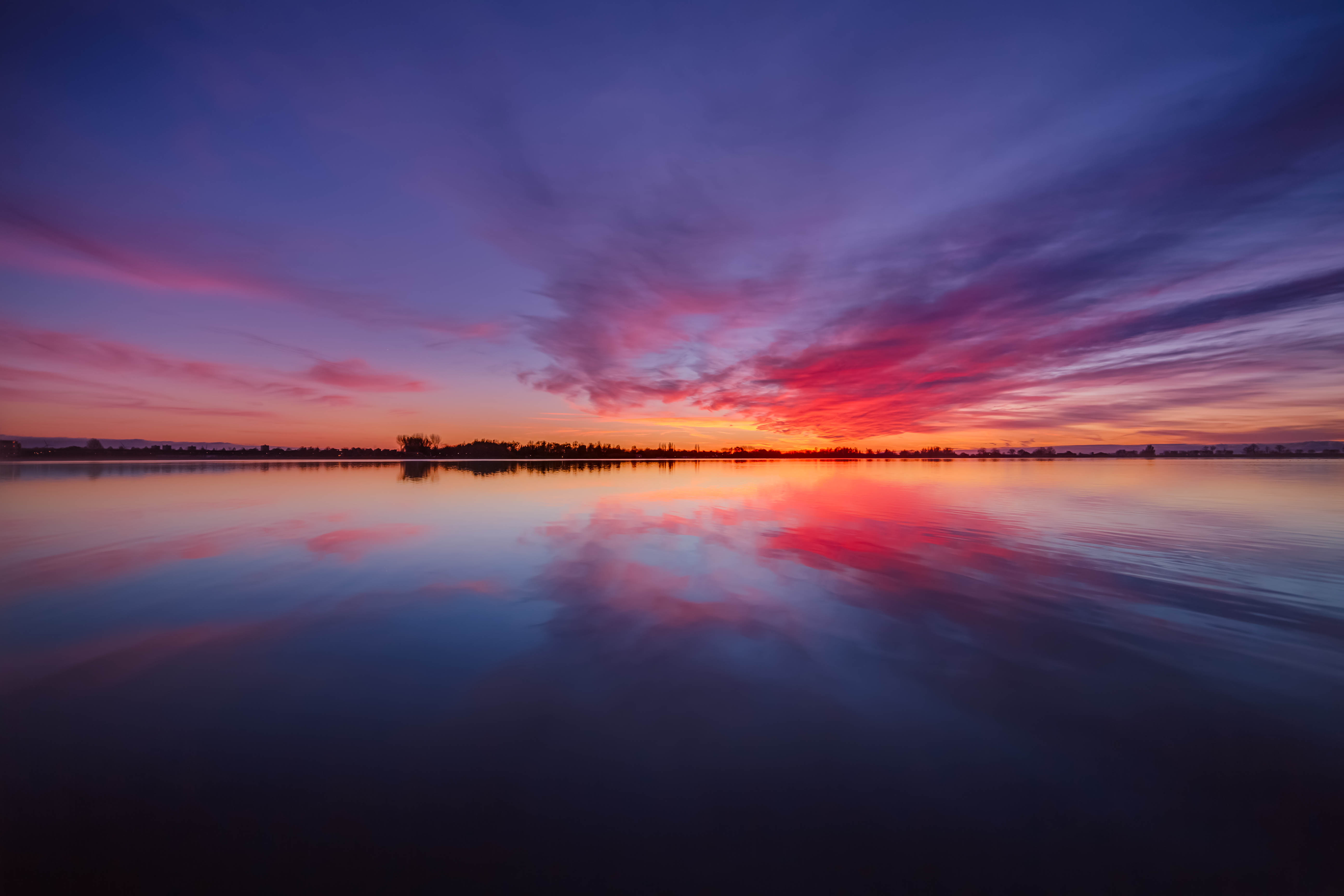 lake-reflection