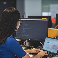 ai-opent-nieuwe-deuren-voor-vrouwen-in-tech