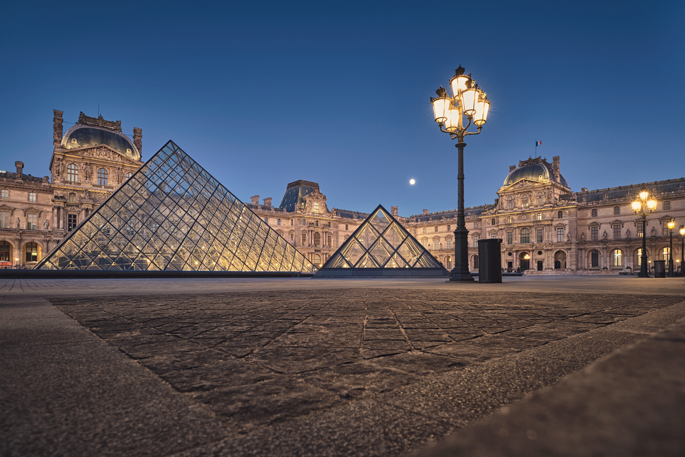 louvre-parijs-frankrijk