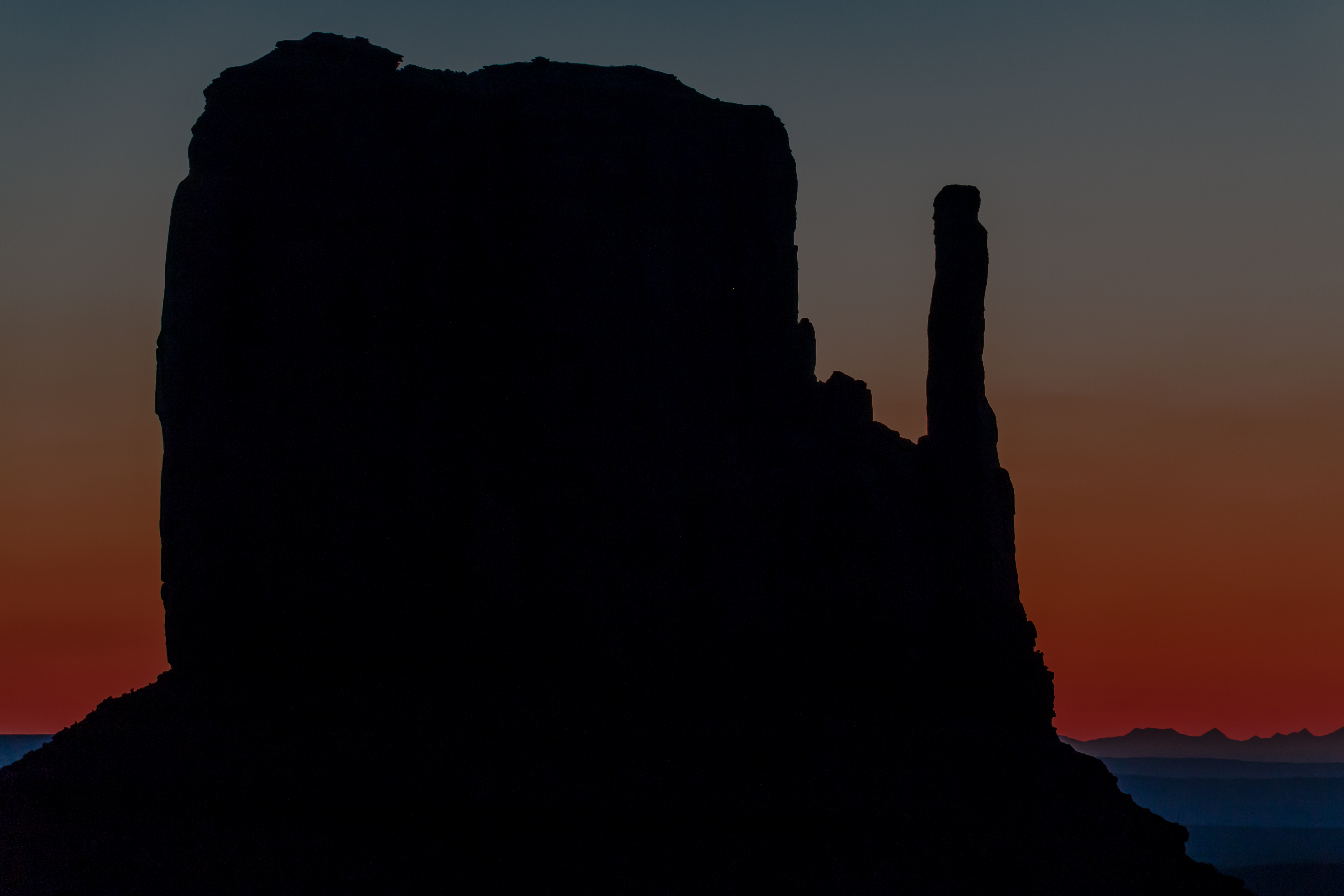 zonsopkomst-in-monument-valley