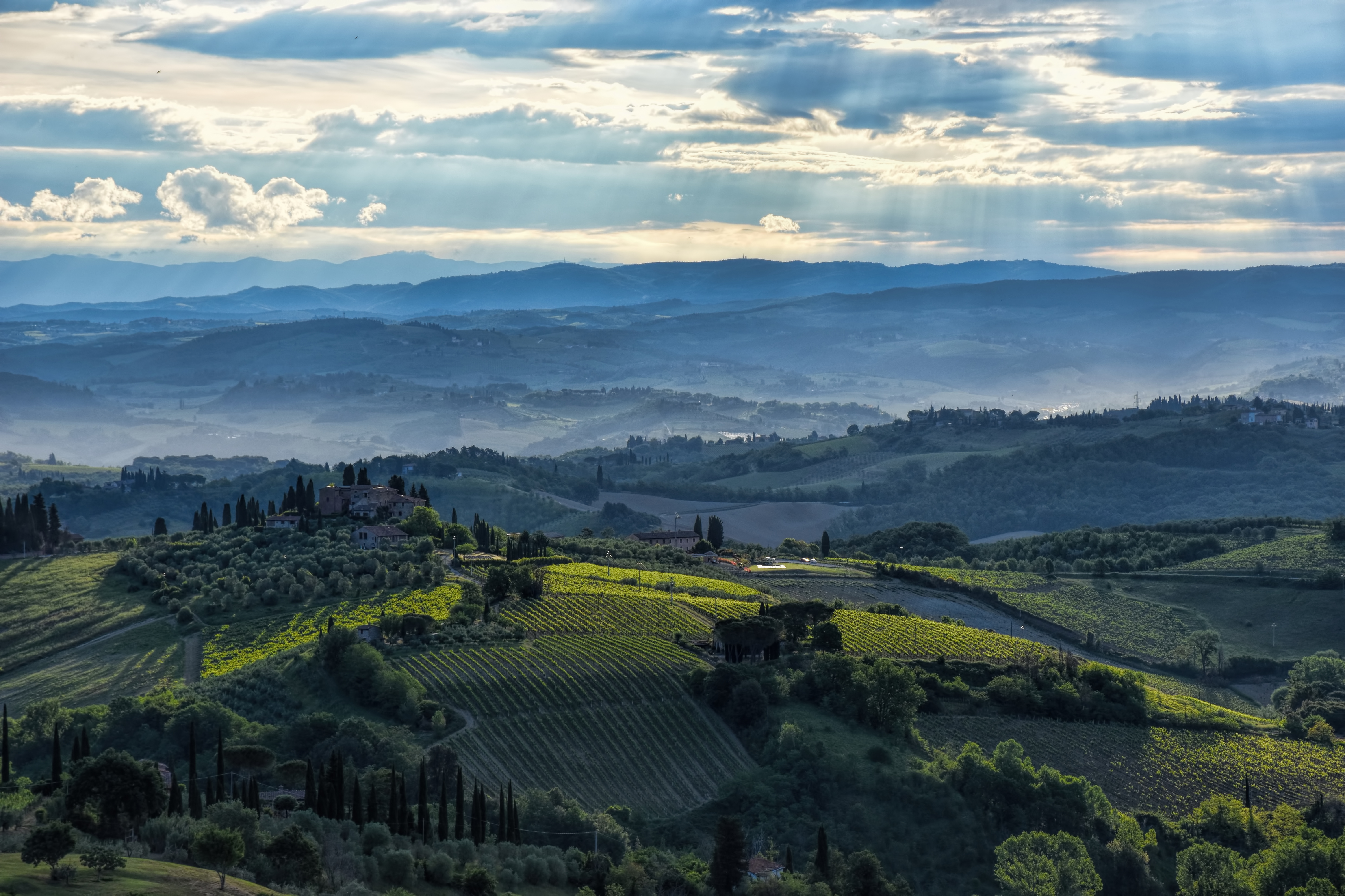 uitzicht-vanaf-san-gimignano